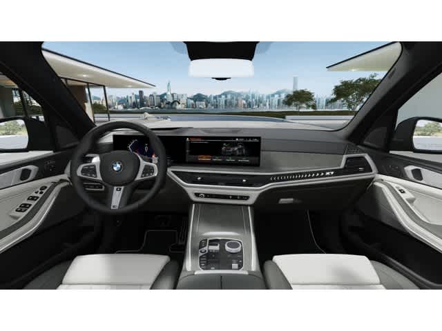 Thumbnail: 2026 BMW X7 - 10