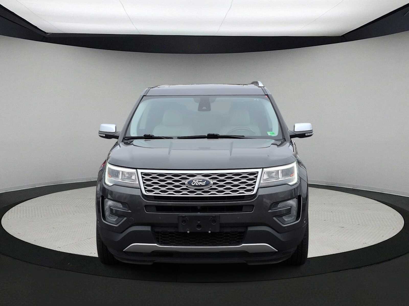 Thumbnail: 2017 Ford Explorer - 3