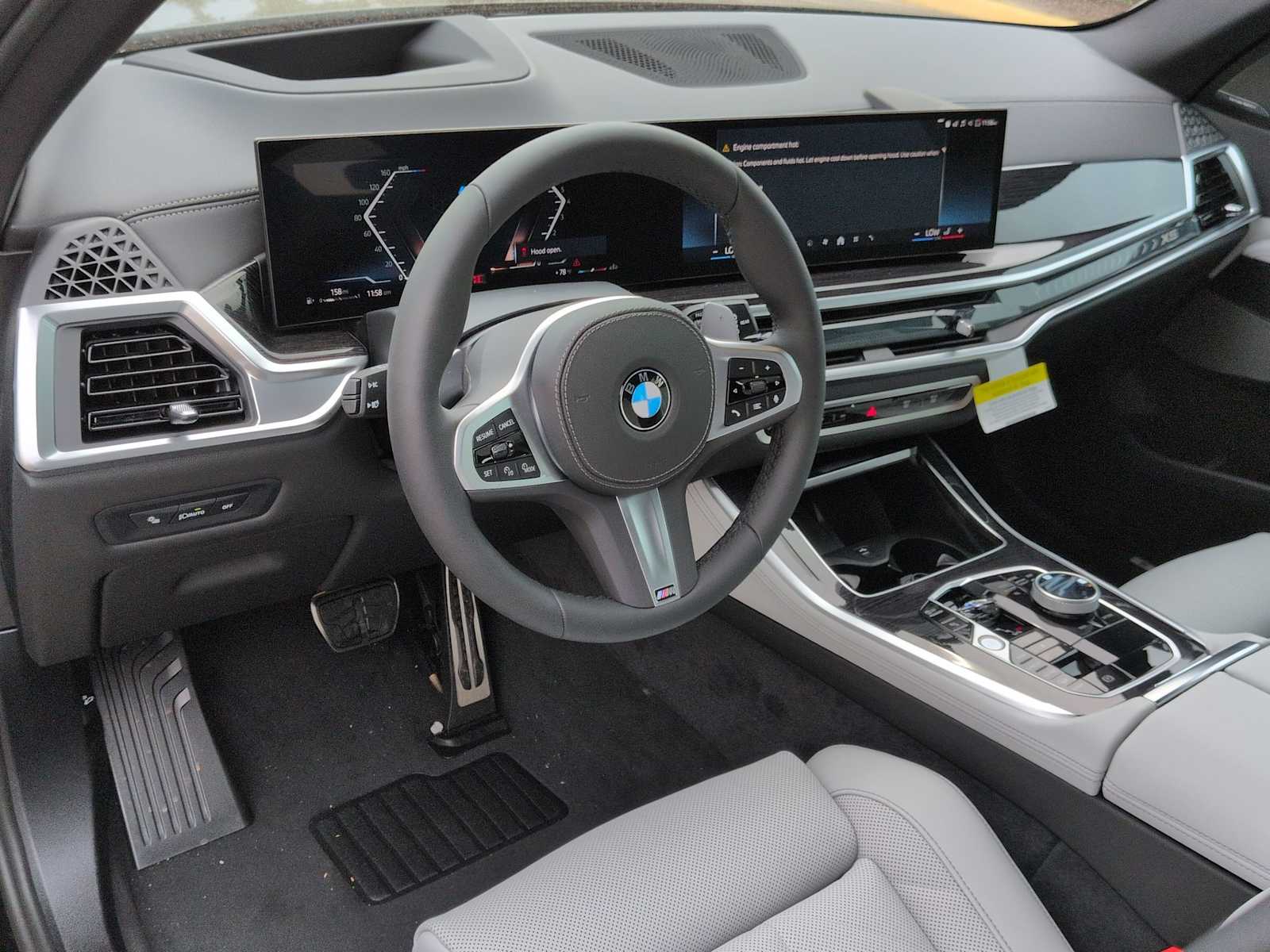 Thumbnail: 2026 BMW X5 - 10