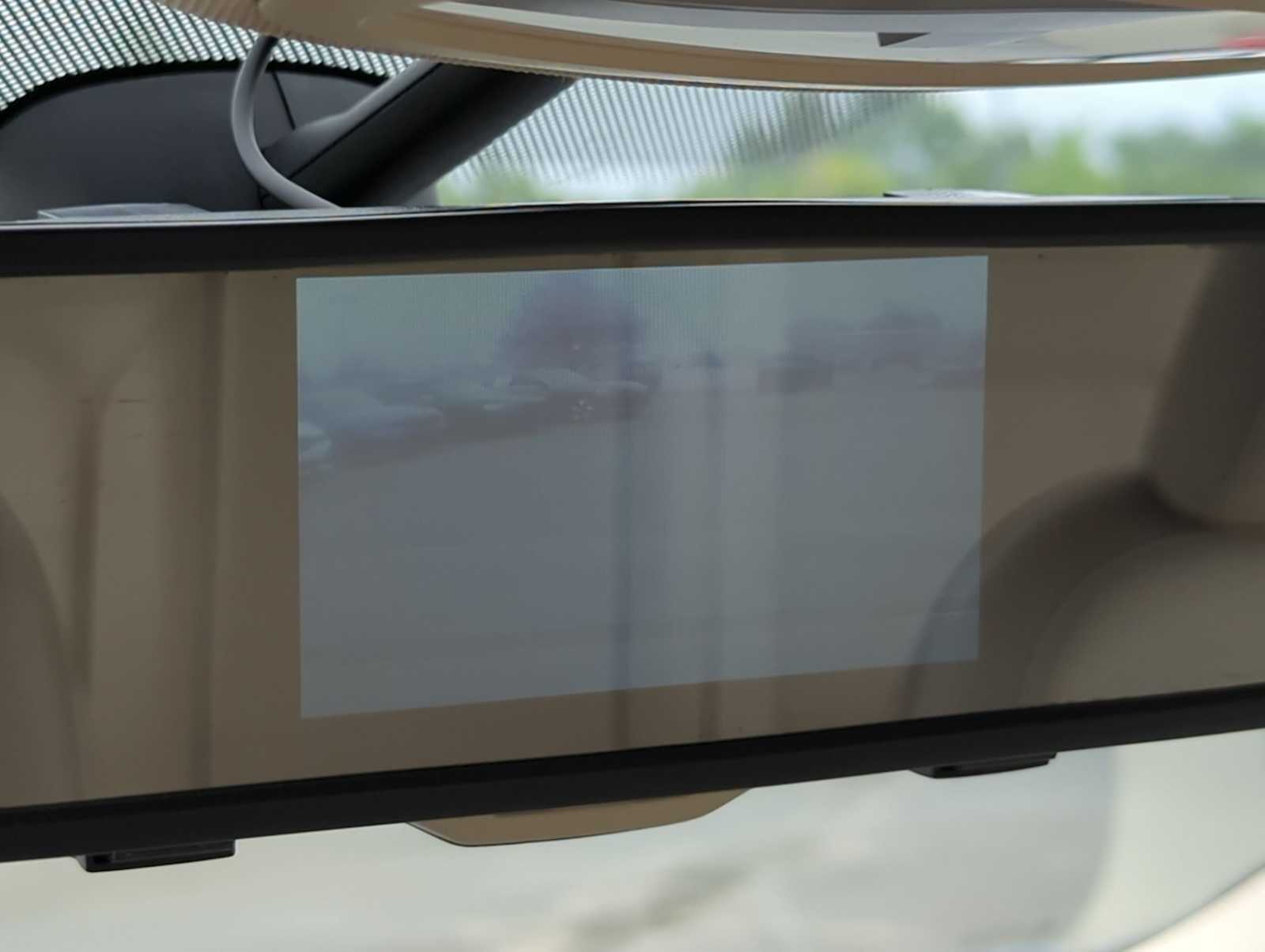 Thumbnail: 2013 Volkswagen Passat - 28