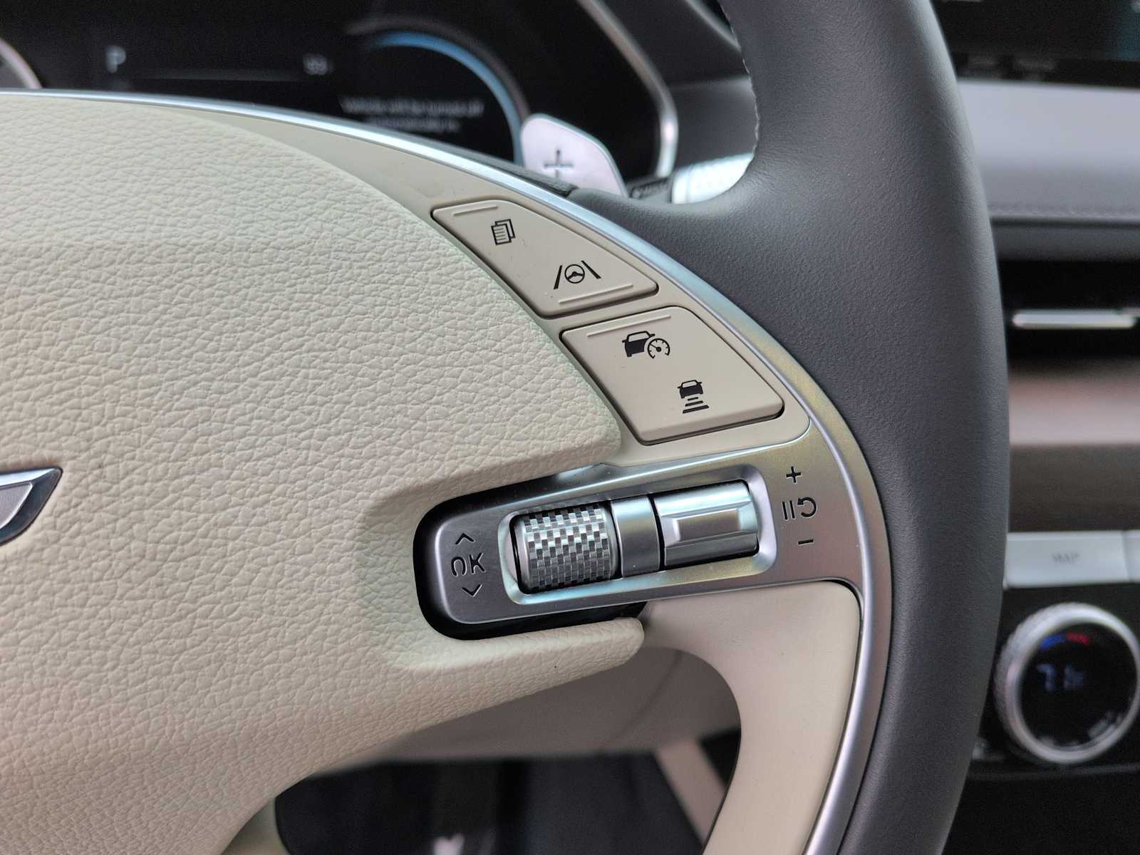 Thumbnail: 2022 Genesis G80 - 27