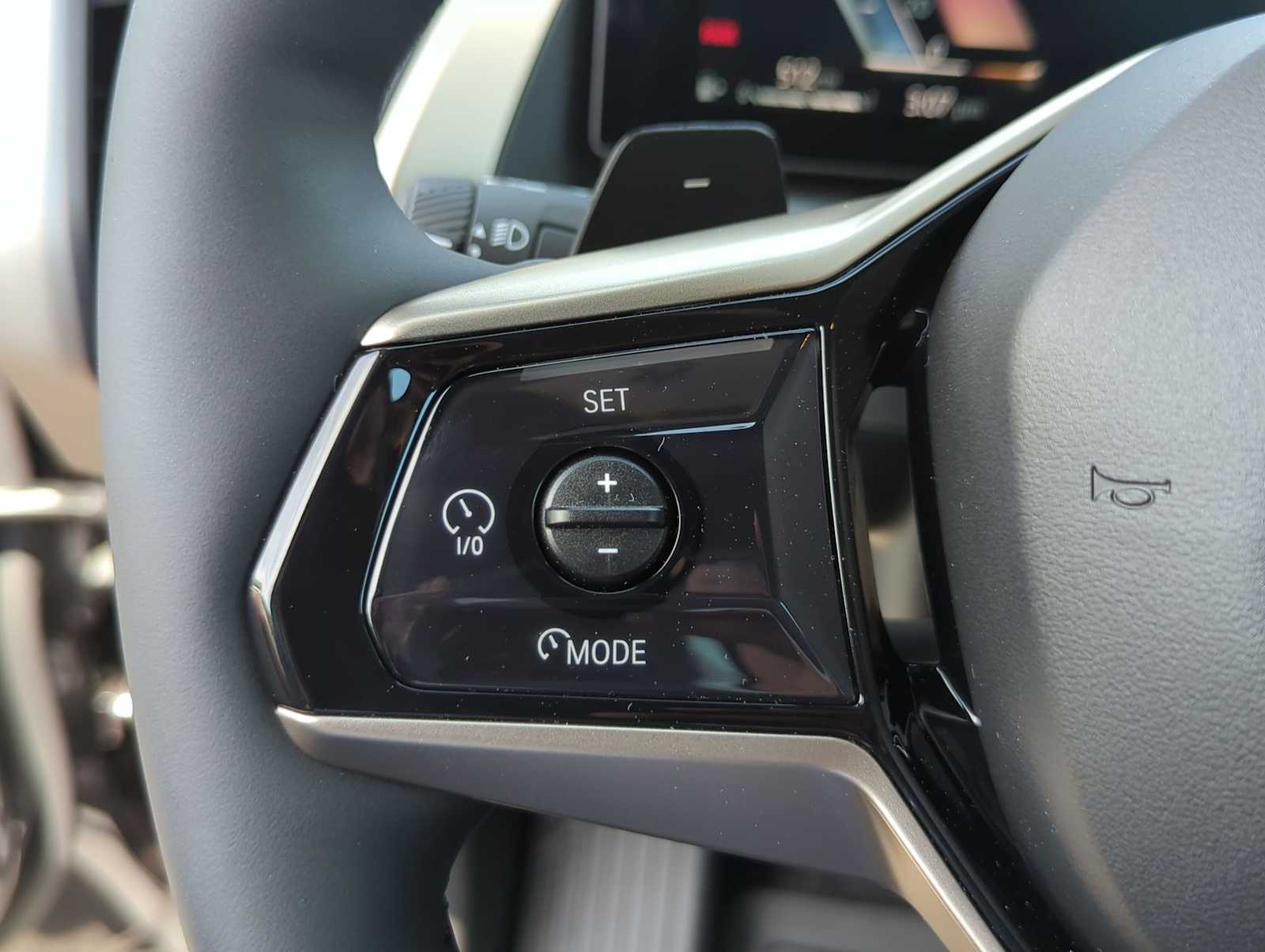 Thumbnail: 2025 BMW X3 - 24