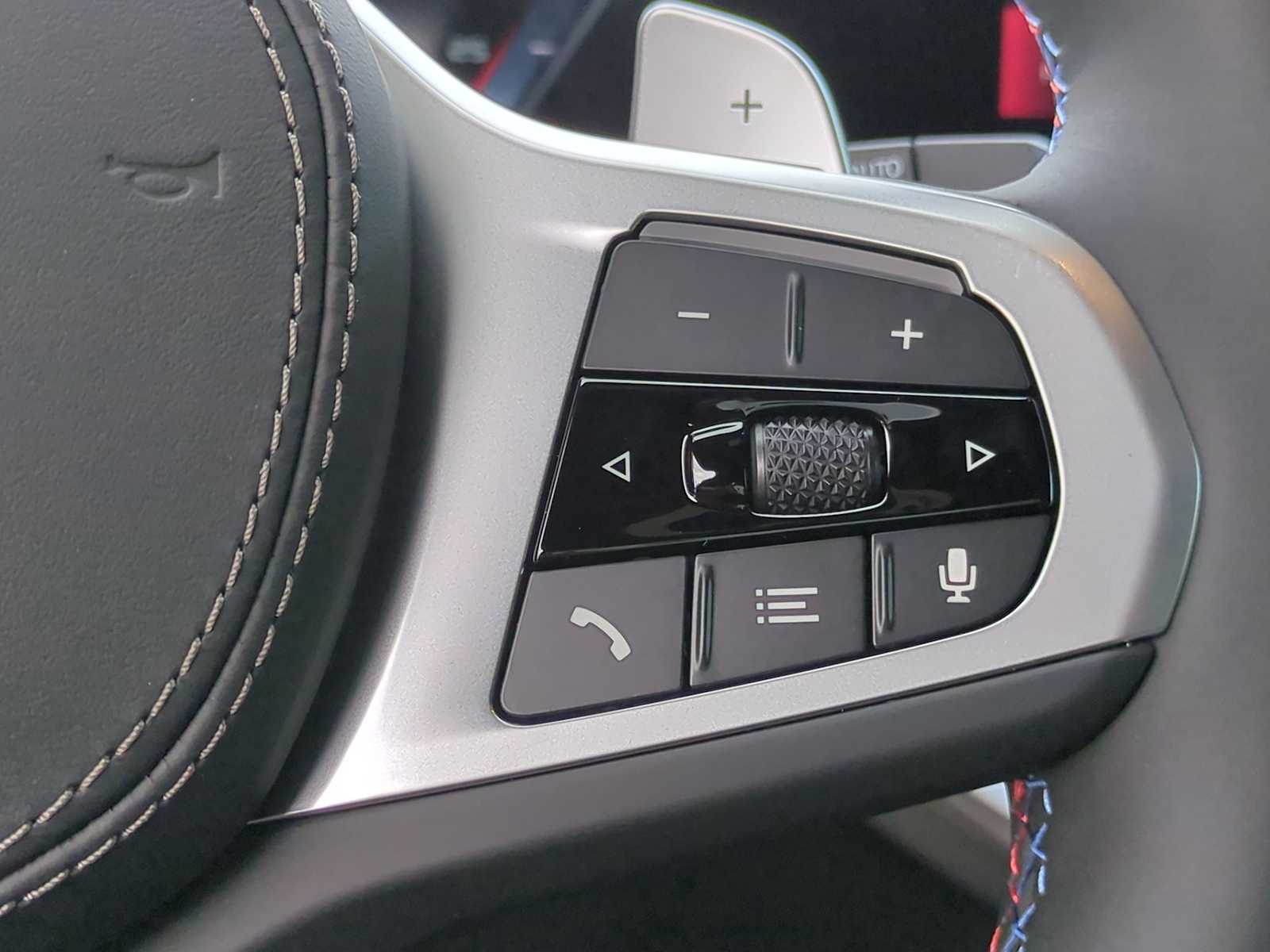 Thumbnail: 2026 BMW X7 - 27