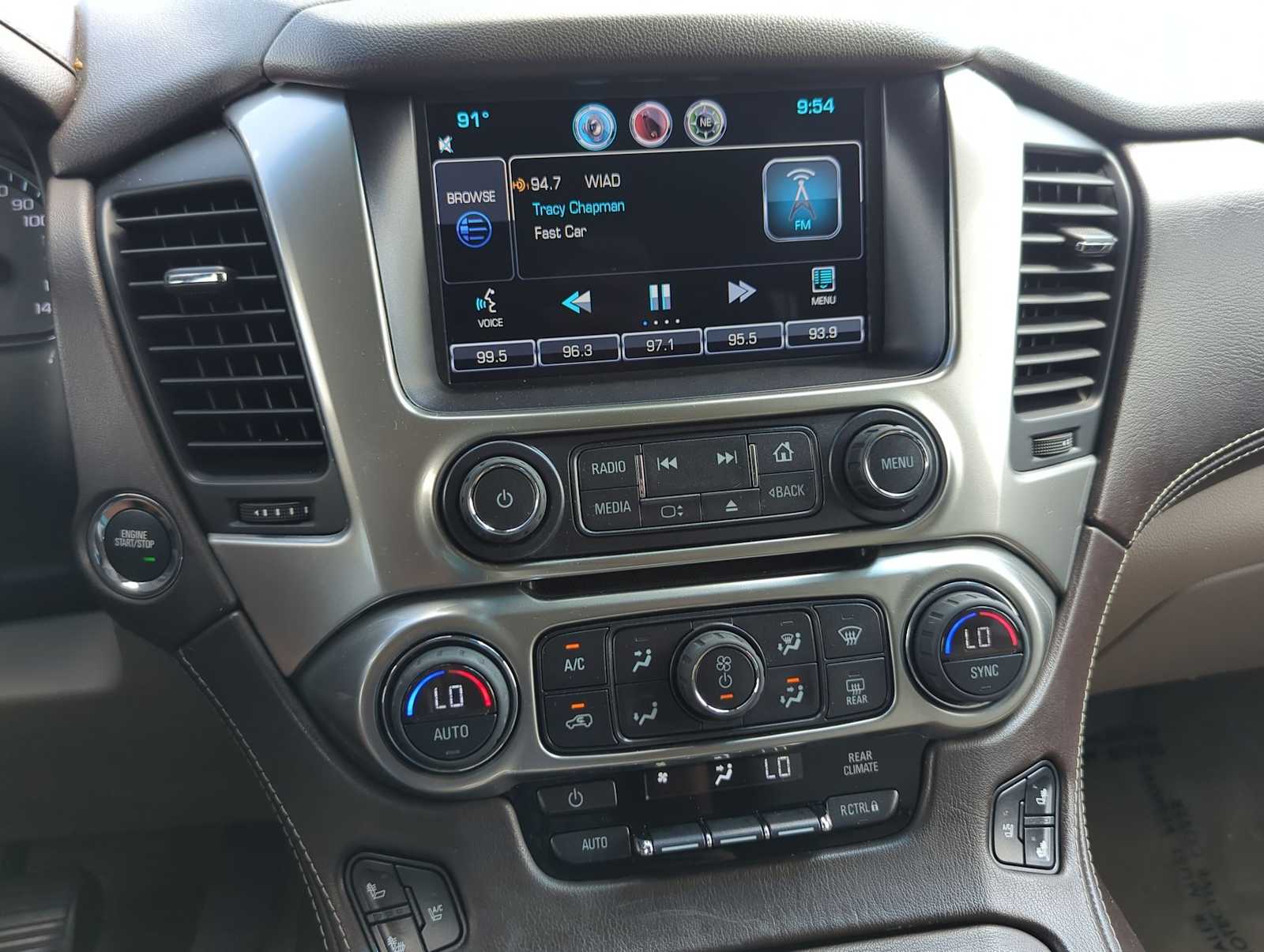 Thumbnail: 2015 Chevrolet Tahoe - 29