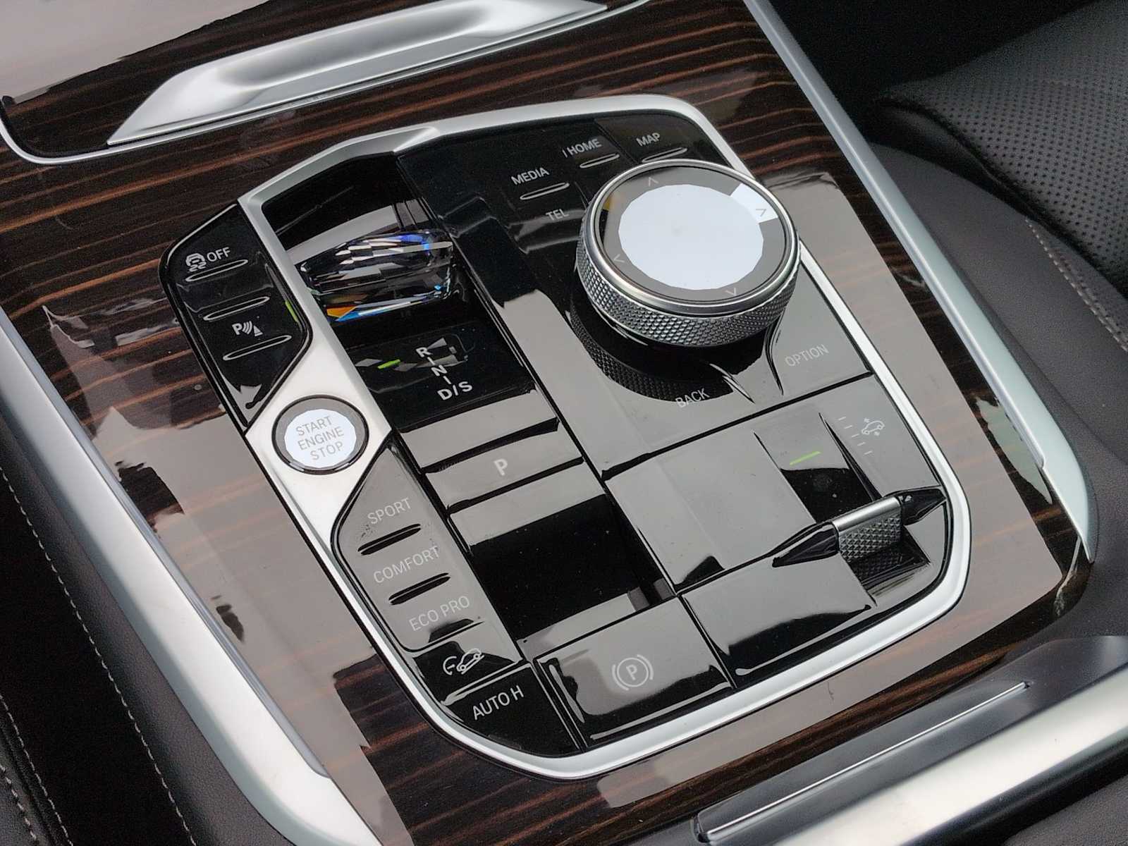 Thumbnail: 2026 BMW X5 - 35