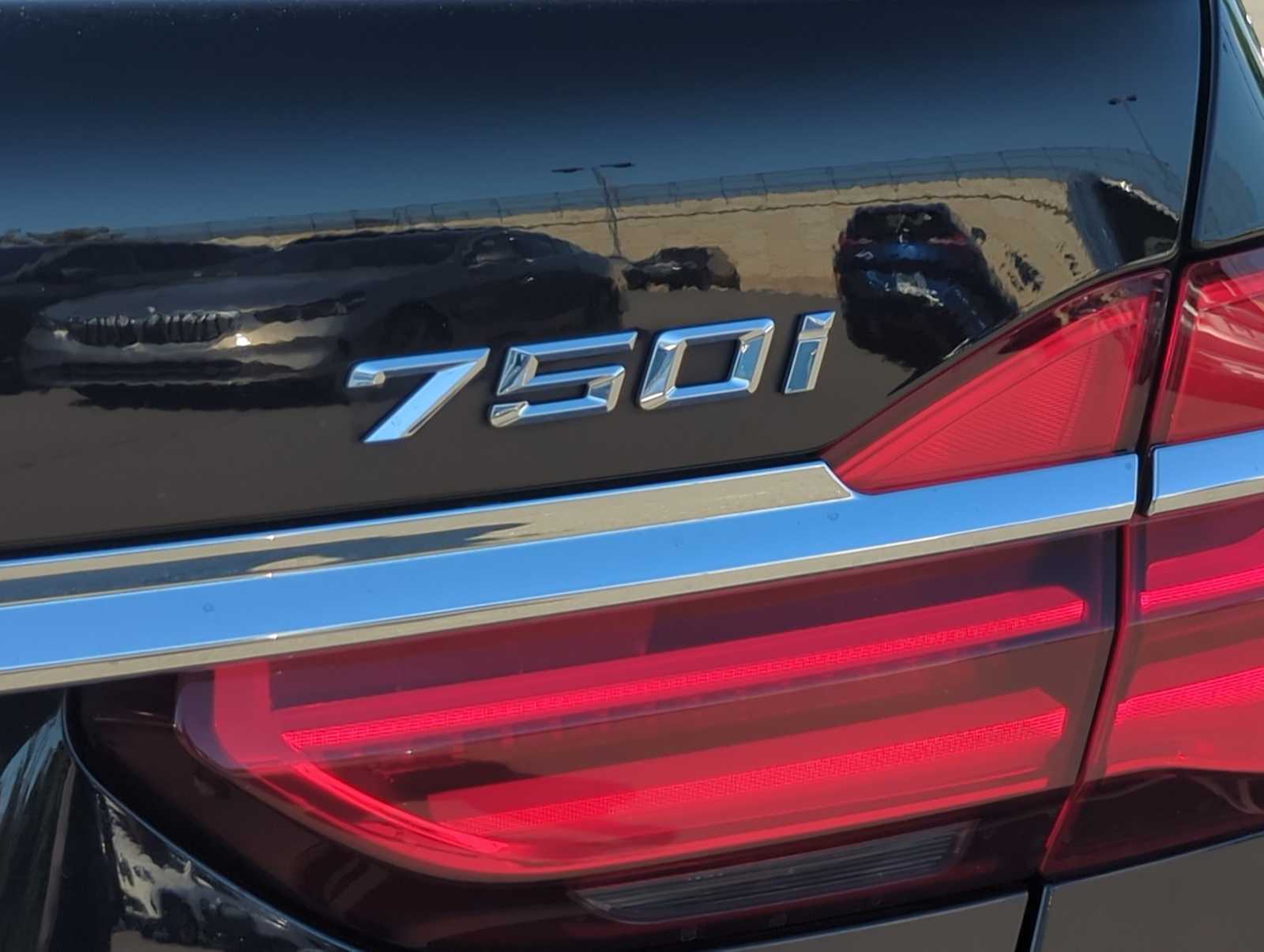 Thumbnail: 2018 BMW 7 Series - 13