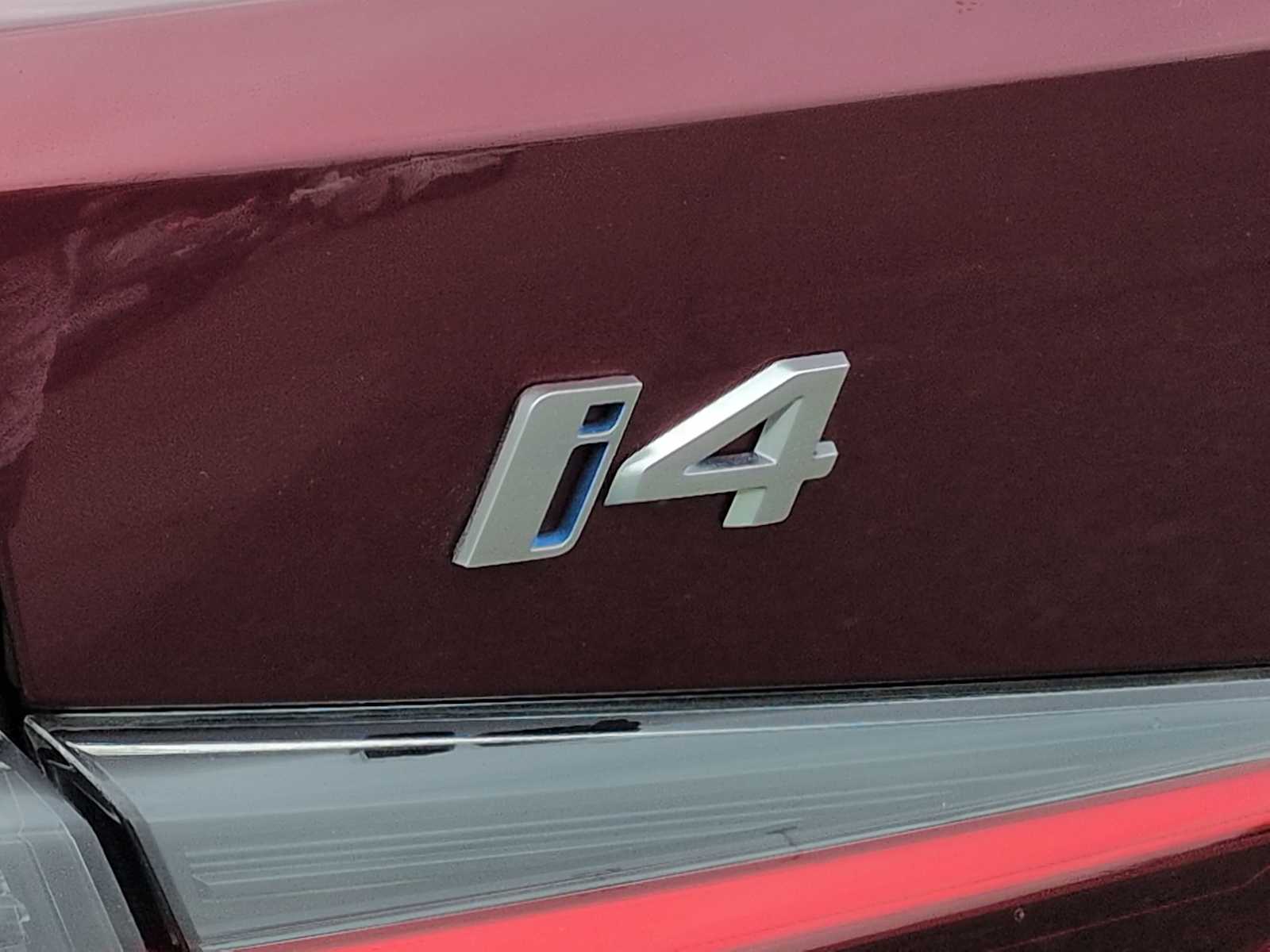Thumbnail: 2023 BMW i4 - 13