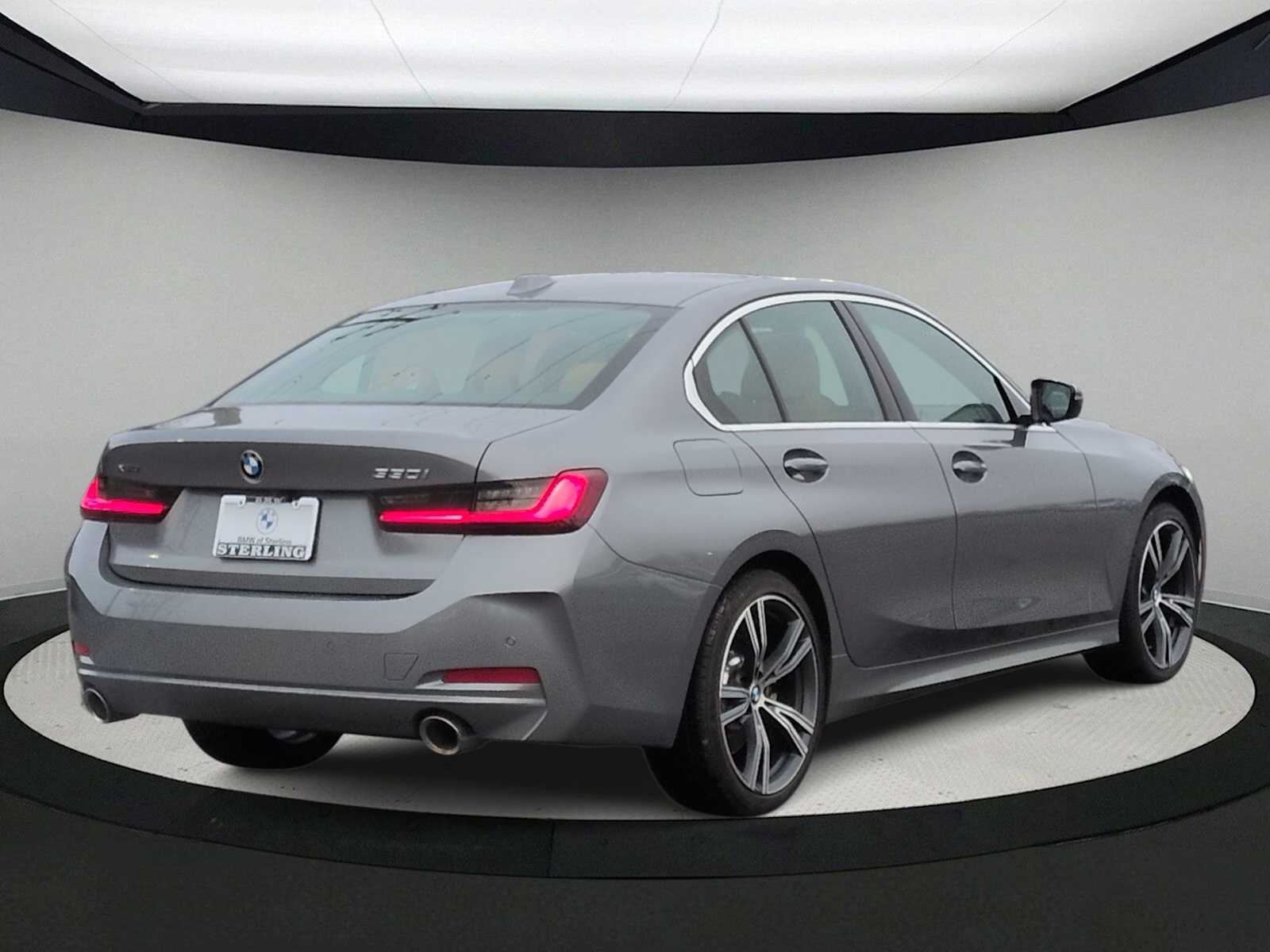 Thumbnail: 2023 BMW 3 Series - 8