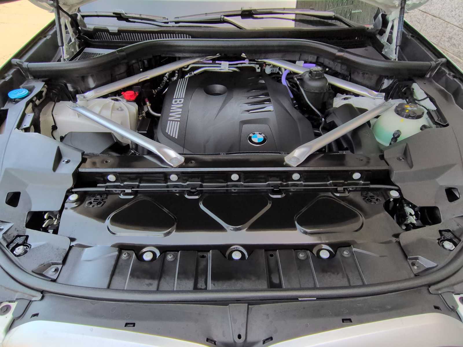 Thumbnail: 2026 BMW X5 - 14