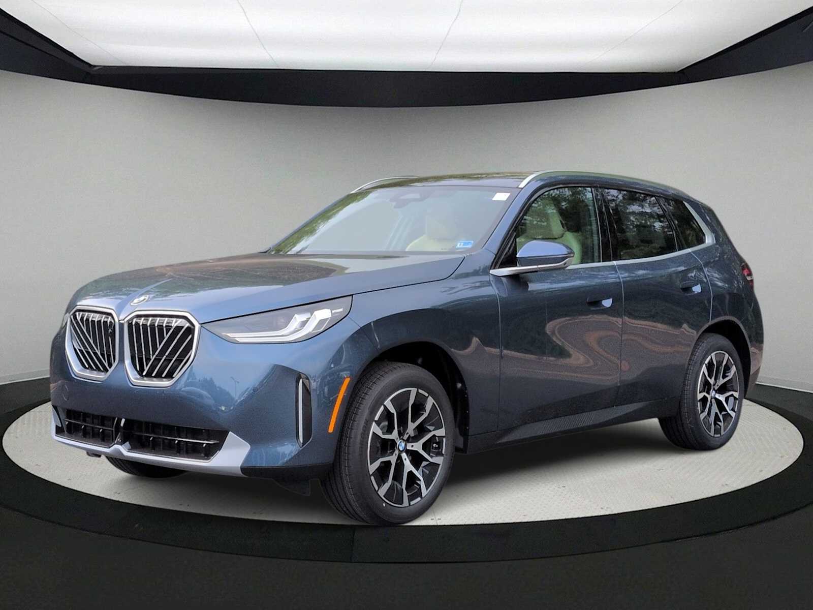 Thumbnail: 2026 BMW X3 - 4