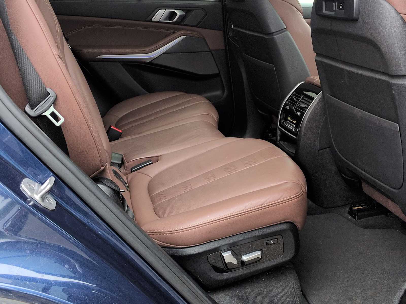 Thumbnail: 2021 BMW X5 - 22