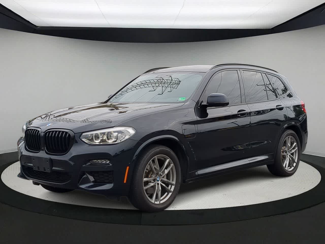 Thumbnail: 2021 BMW X3 - 4