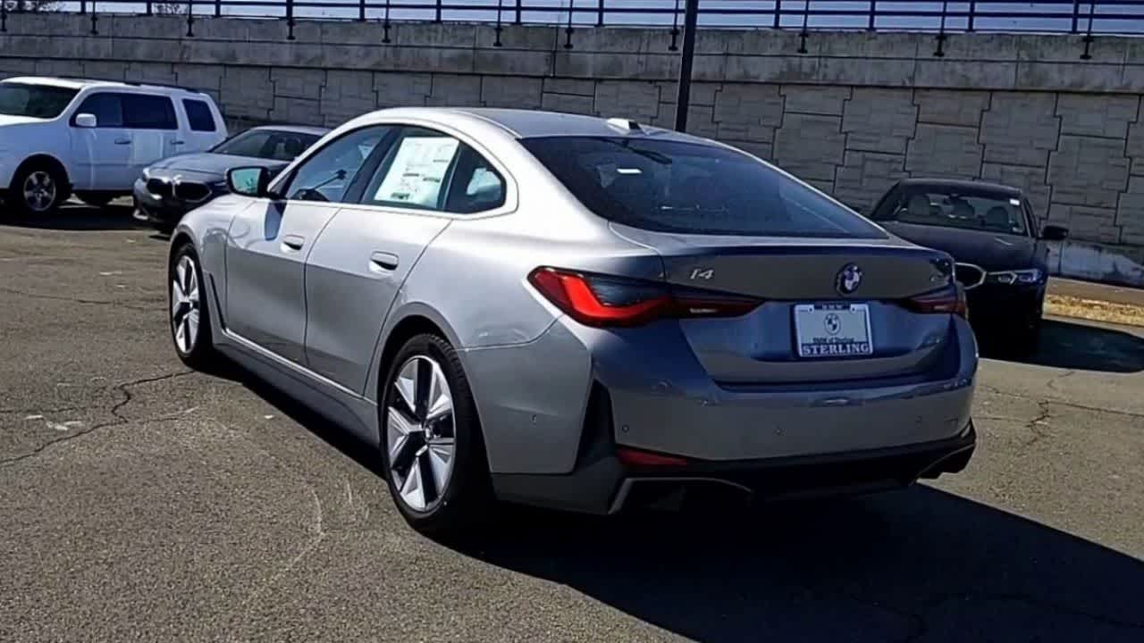 Thumbnail: 2025 BMW i4 - 6