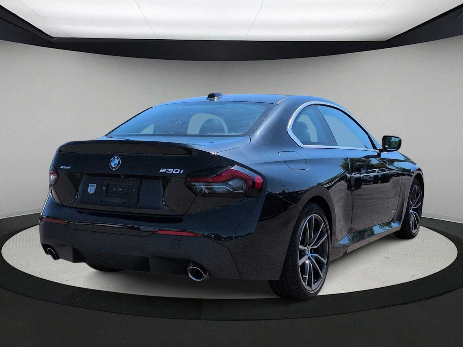 Thumbnail: 2023 BMW 2 Series - 8