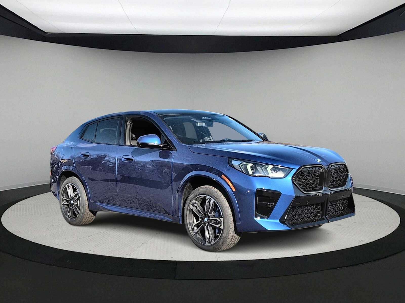 Thumbnail: 2026 BMW X2 - 2
