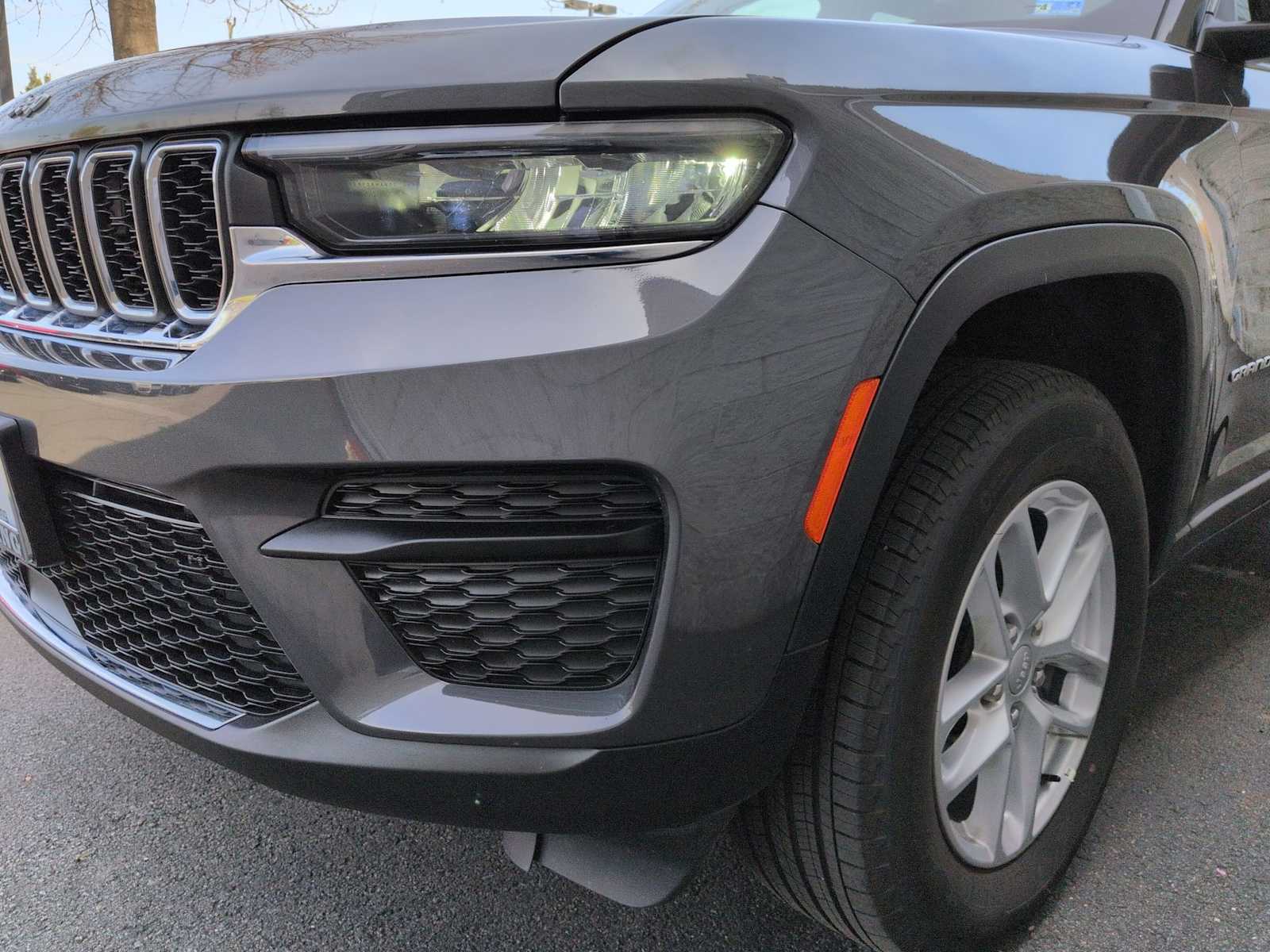 Thumbnail: 2025 Jeep Grand Cherokee - 11