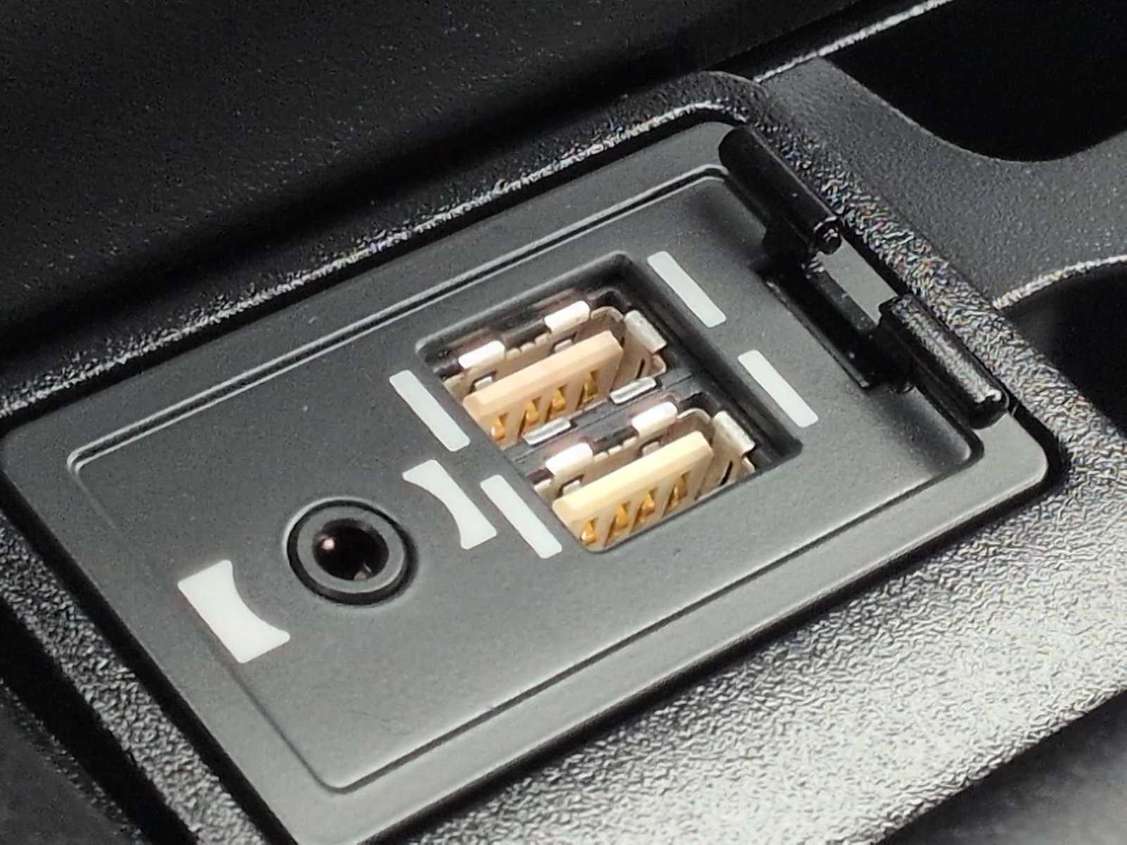 Thumbnail: 2019 Lexus ES - 33