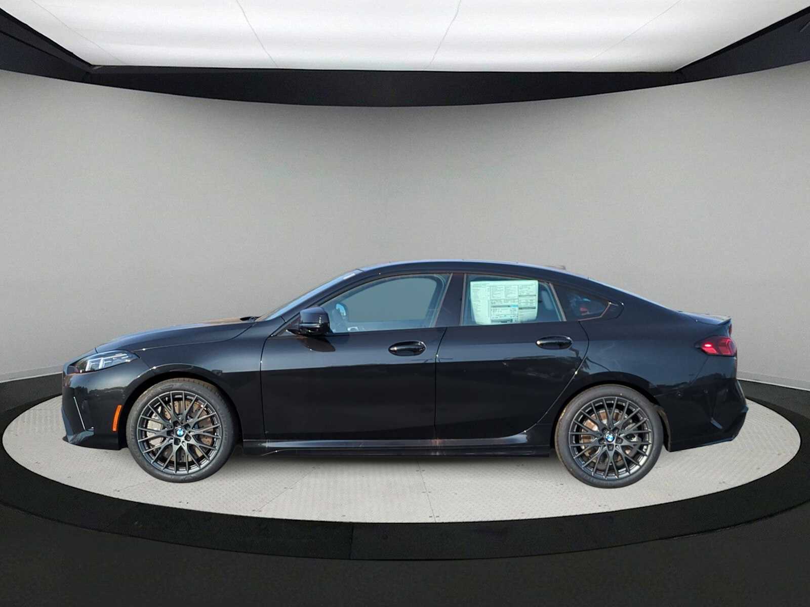 Thumbnail: 2025 BMW 2 Series - 5