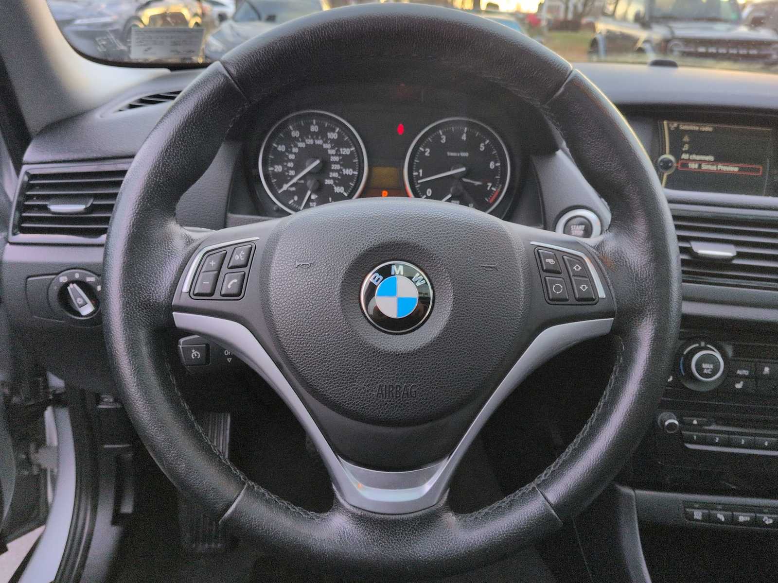 Thumbnail: 2015 BMW X1 - 25