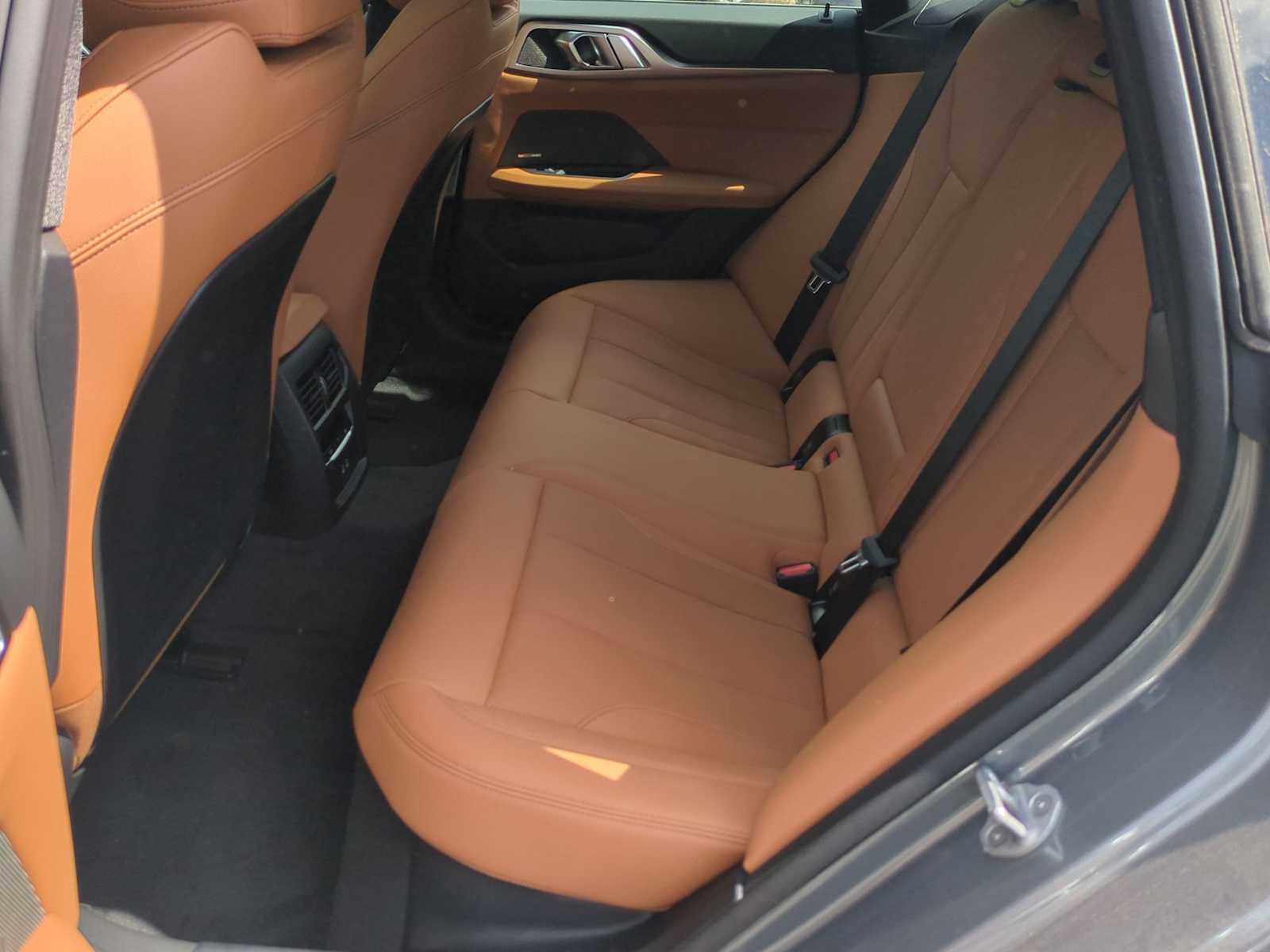 Thumbnail: 2025 BMW i4 - 20