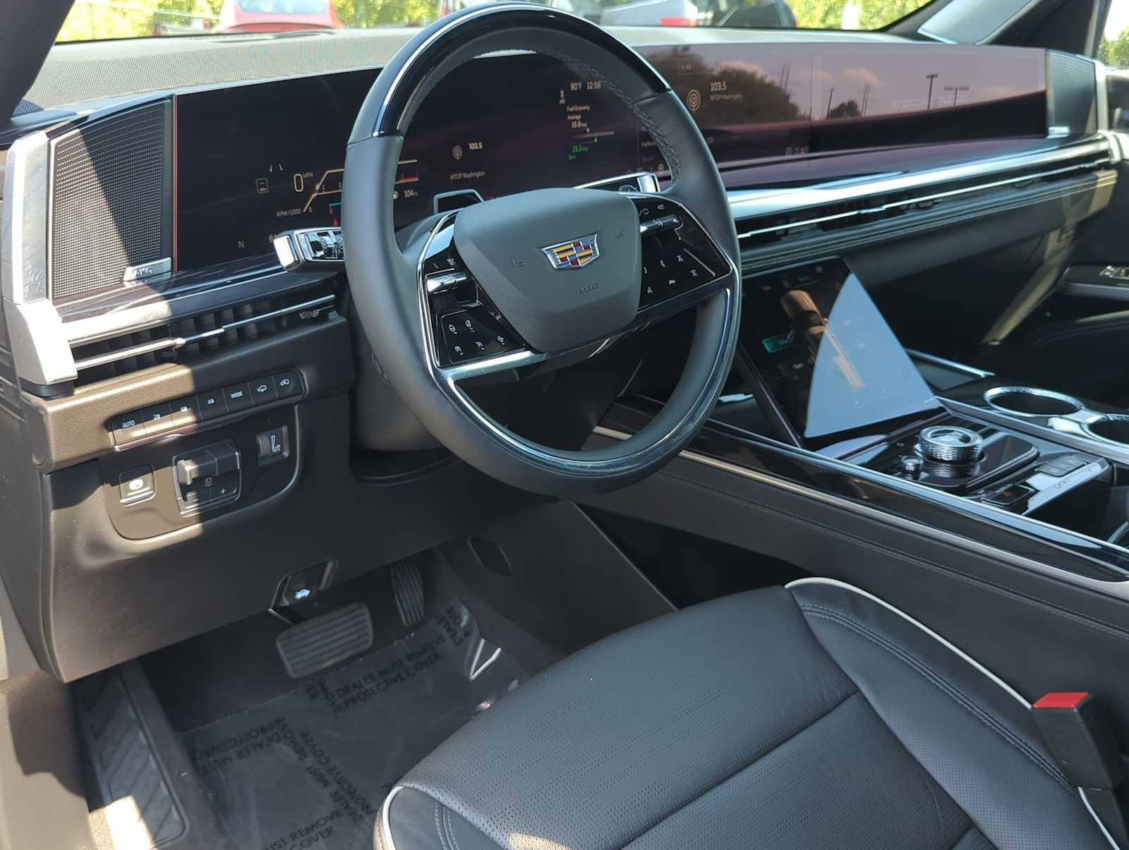 Thumbnail: 2025 Cadillac Escalade - 16