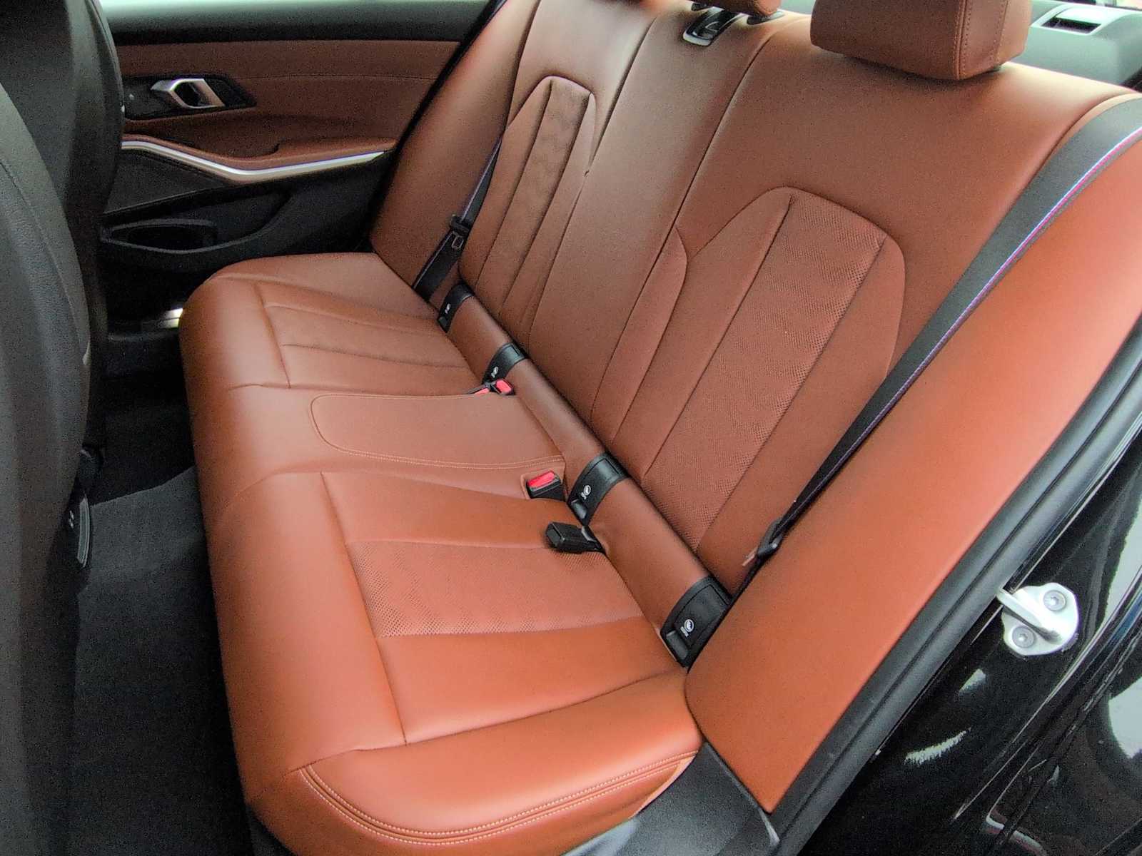 Thumbnail: 2025 BMW M3 - 19