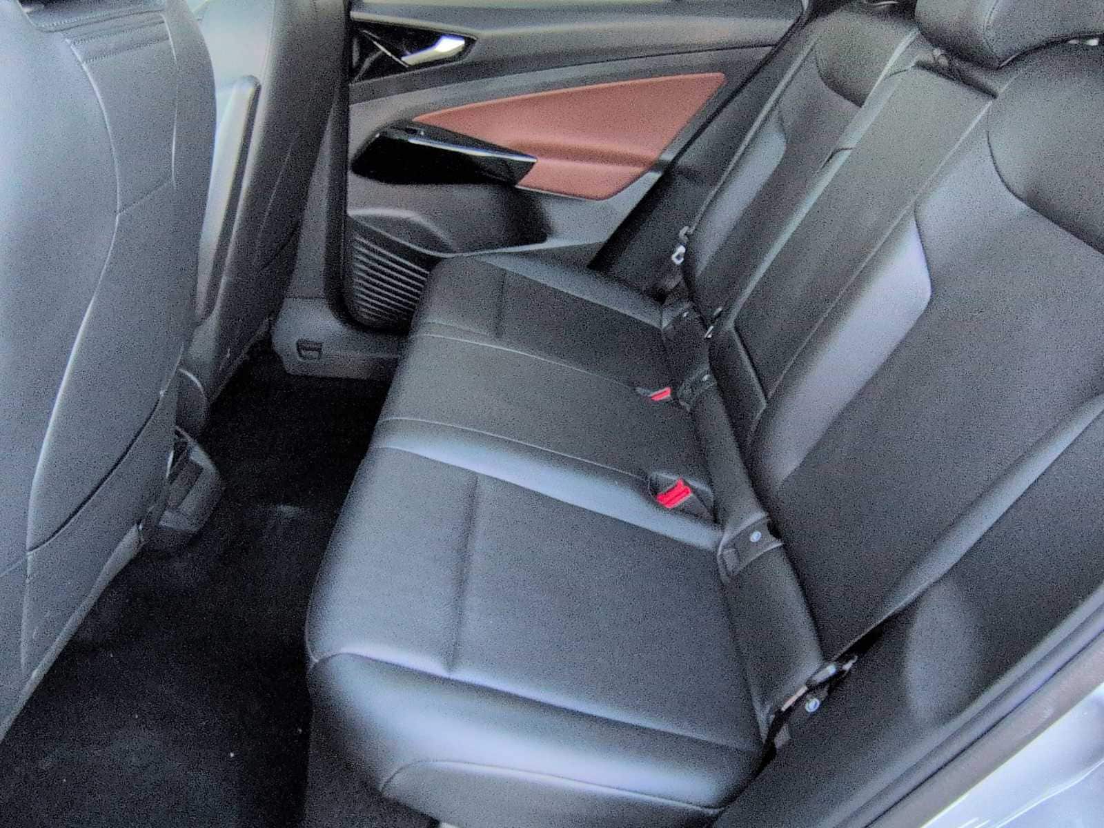 Thumbnail: 2021 Volkswagen ID.4 - 21