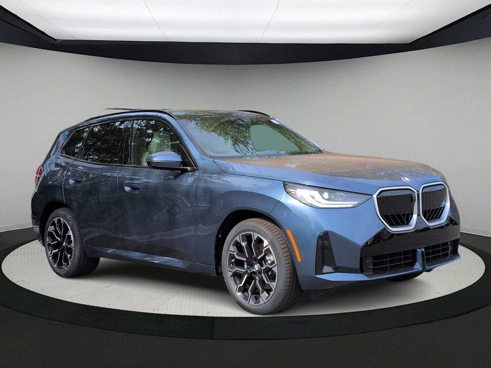 Thumbnail: 2026 BMW X3 - 2