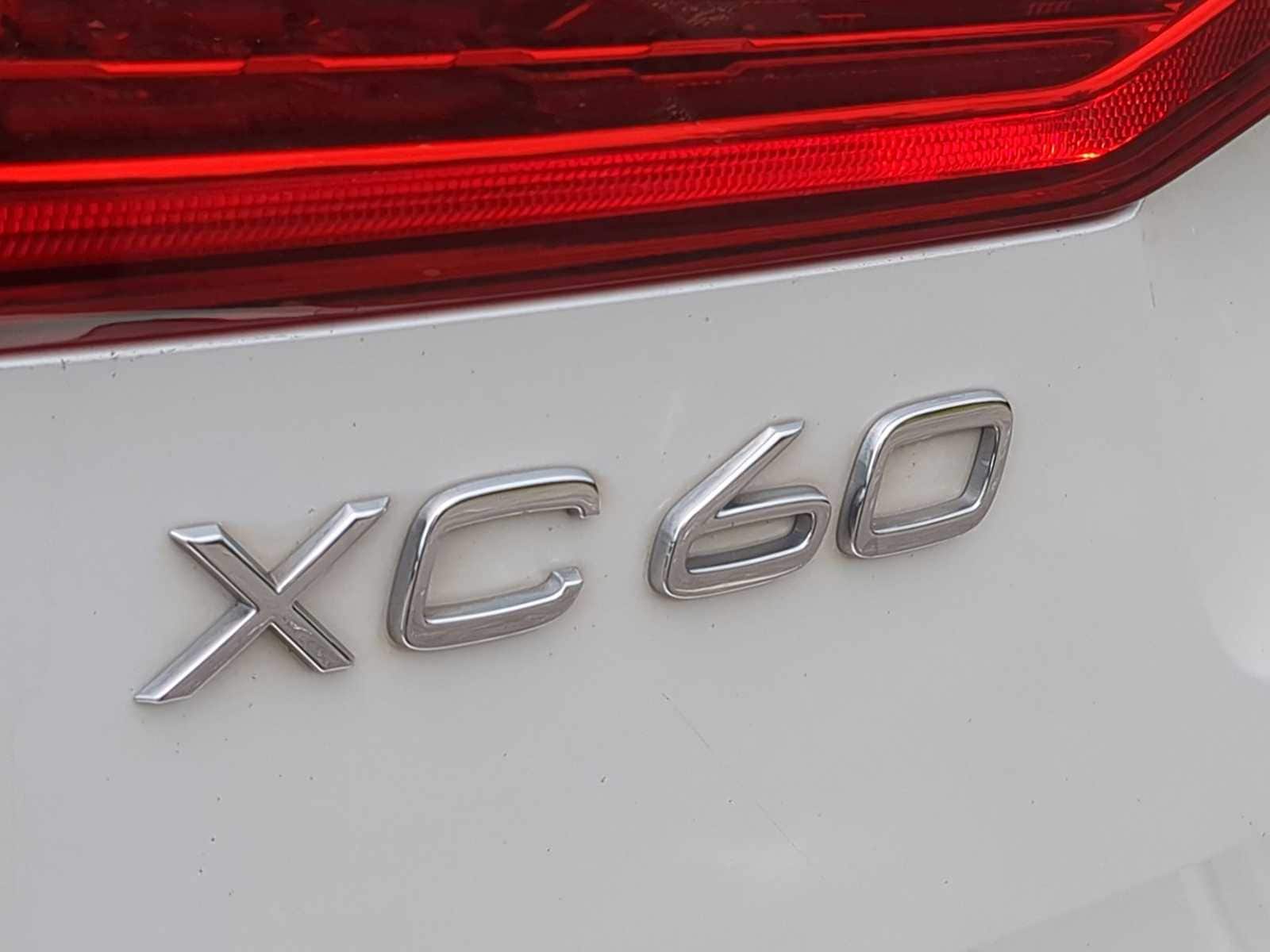Thumbnail: 2019 Volvo XC60 - 13