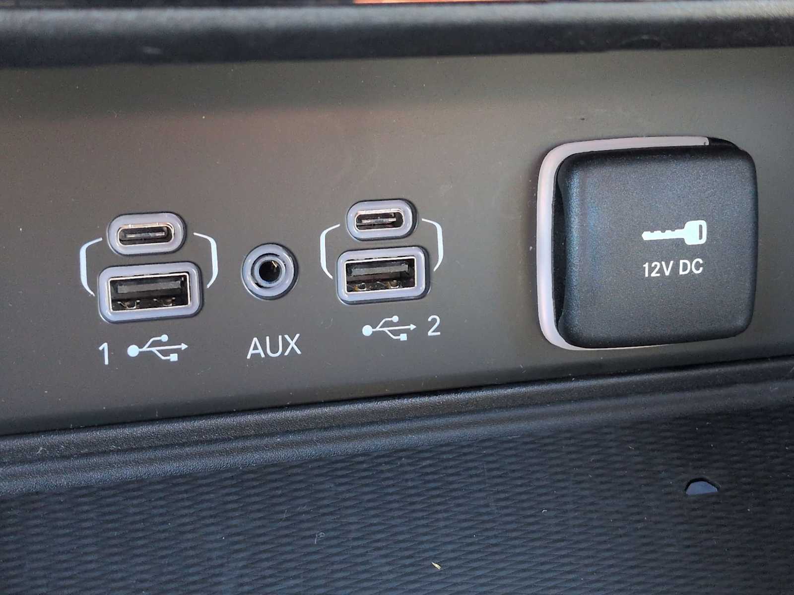 Thumbnail: 2023 Jeep Grand Cherokee - 30