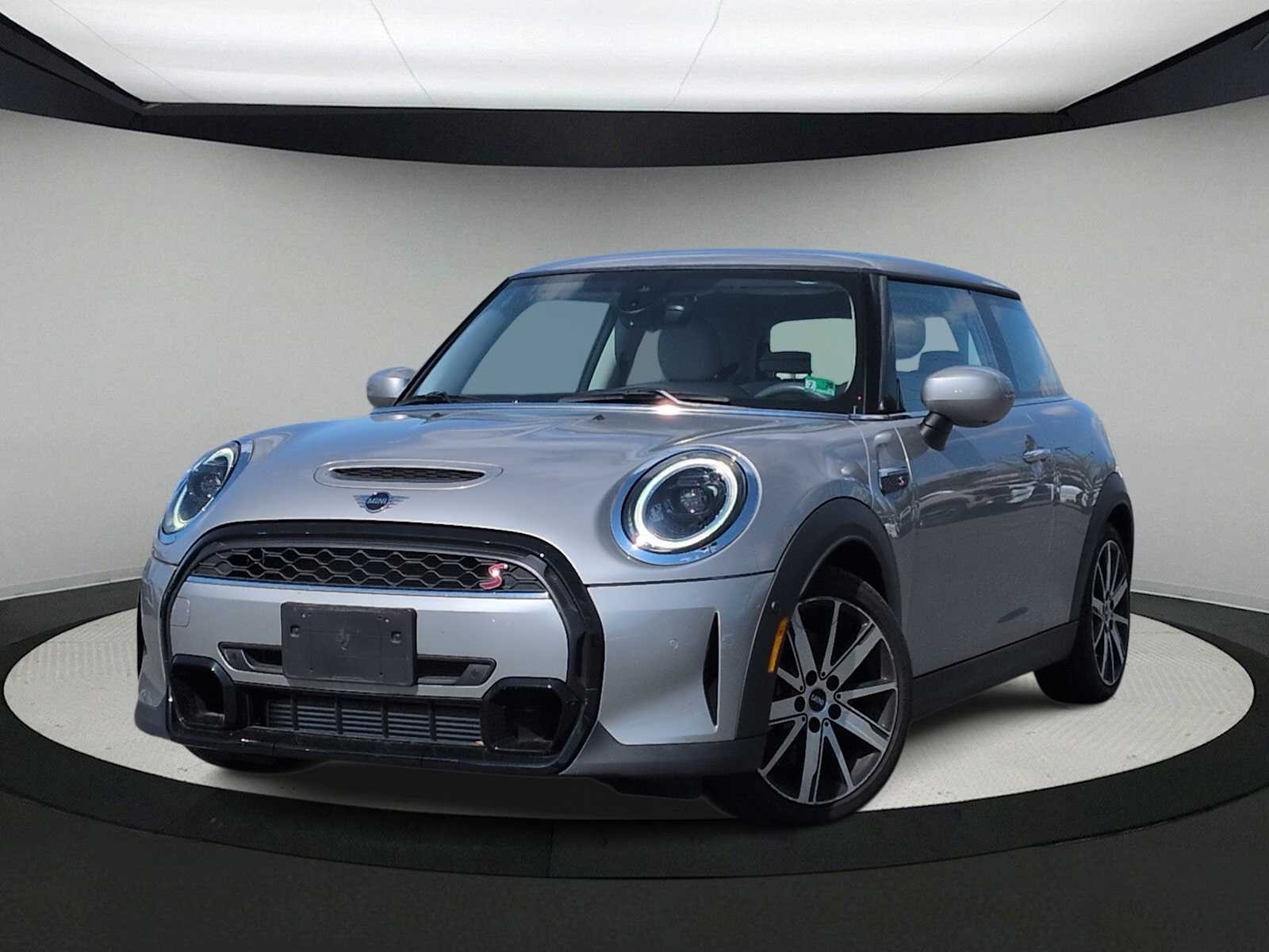 Thumbnail: 2024 MINI Cooper Hardtop - 1