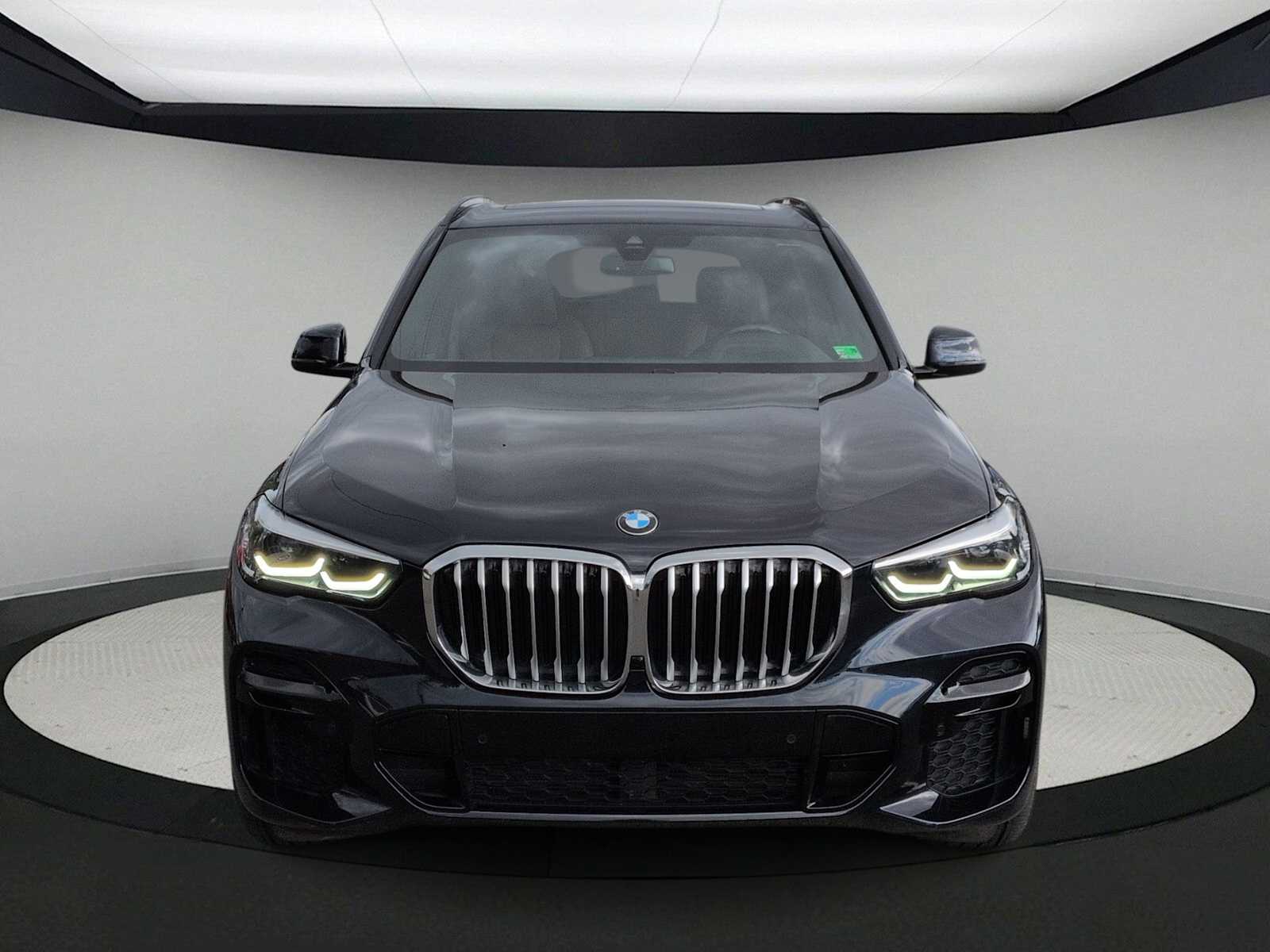 Thumbnail: 2023 BMW X5 - 3