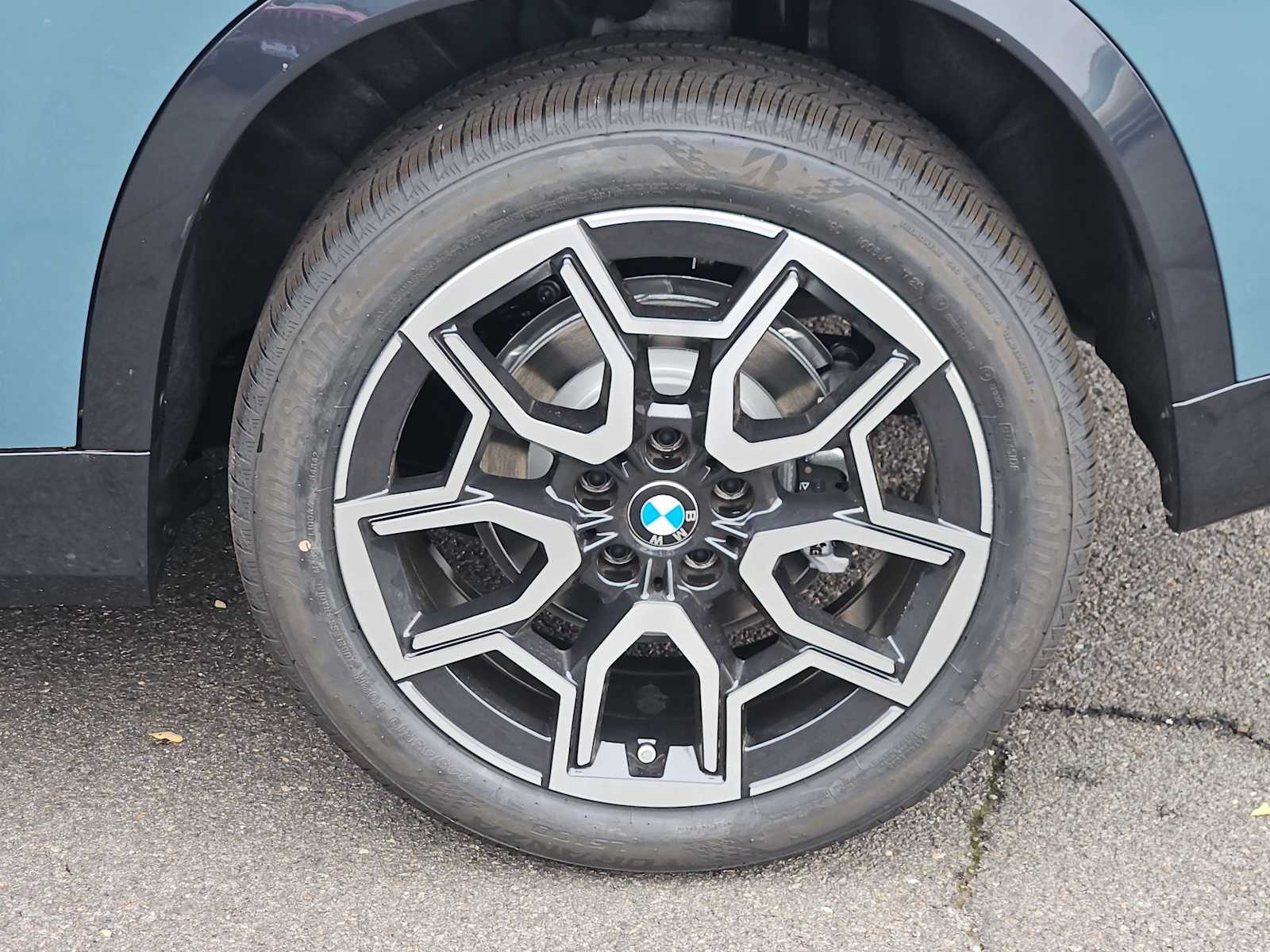 Thumbnail: 2025 BMW X1 - 13