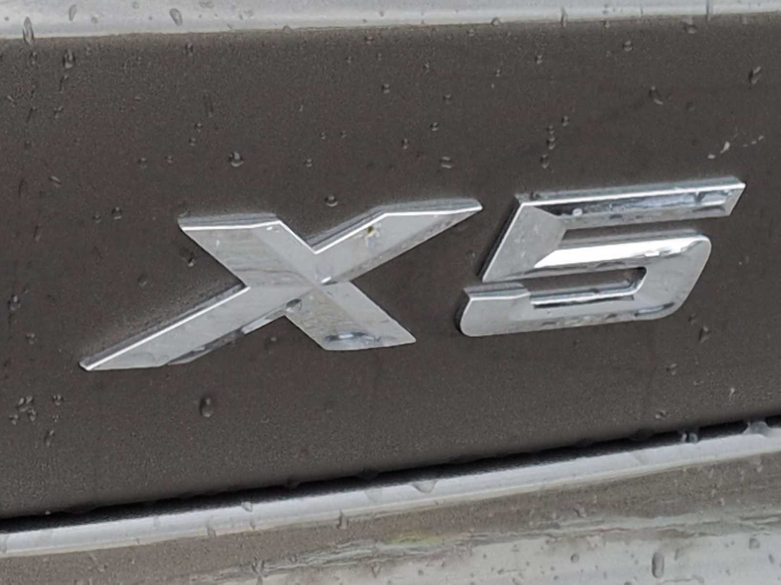 Thumbnail: 2026 BMW X5 - 13
