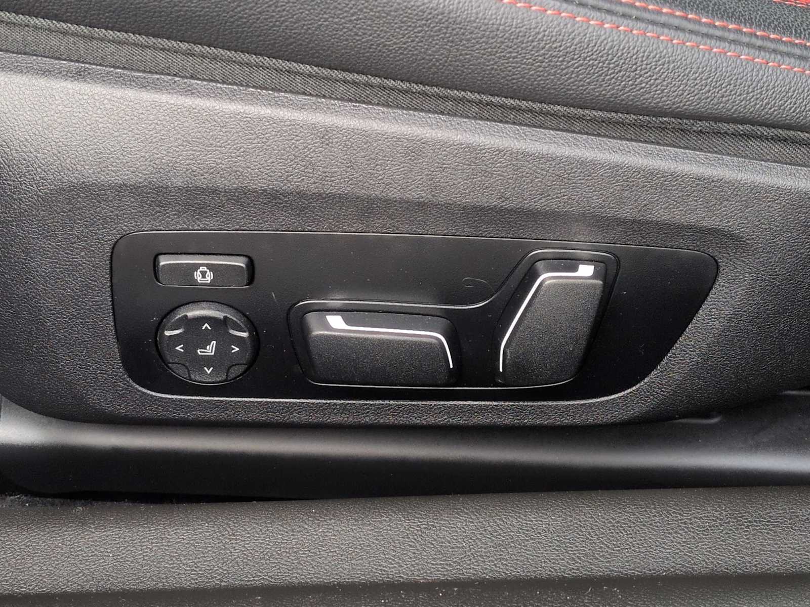 Thumbnail: 2025 BMW 2 Series - 17