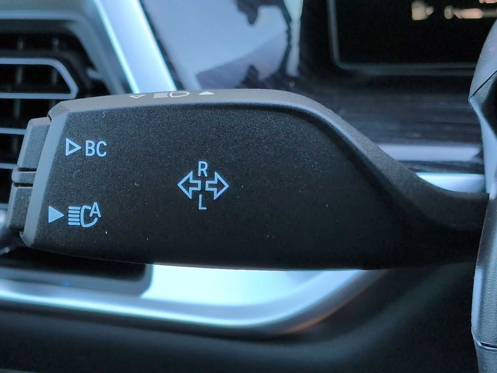 Thumbnail: 2026 BMW X7 - 29