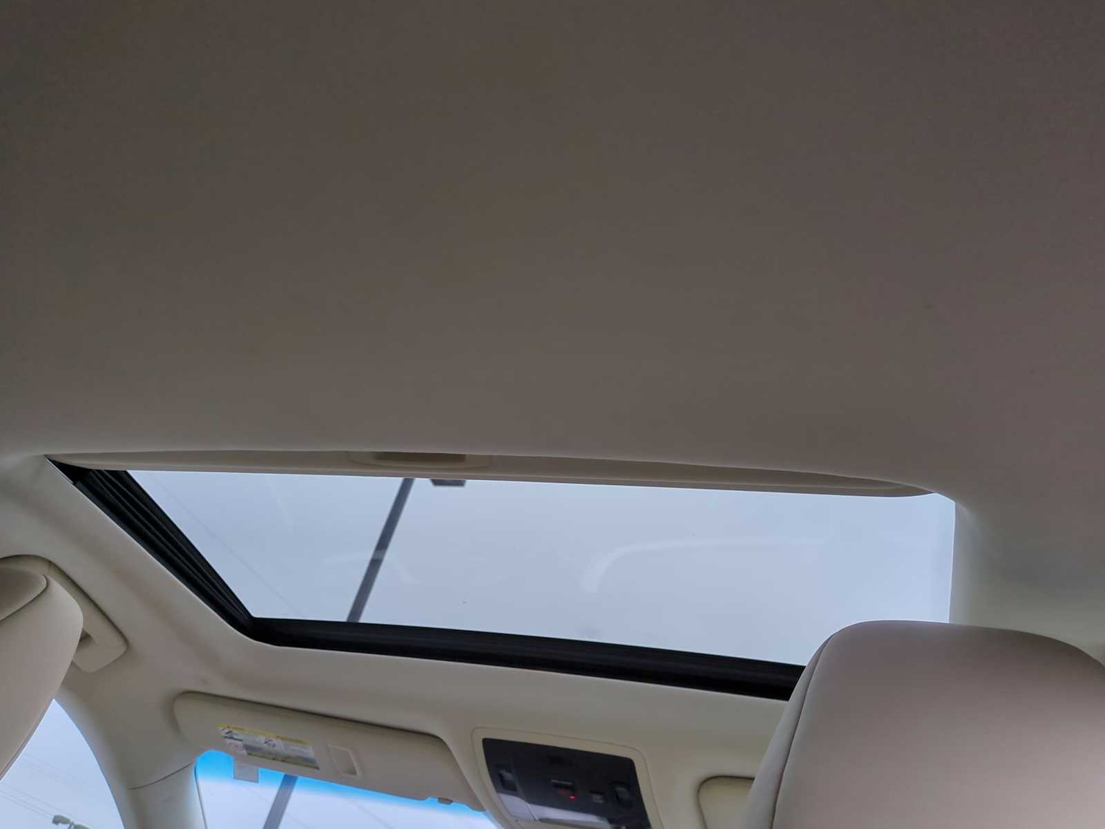 Thumbnail: 2017 Lexus RX - 23