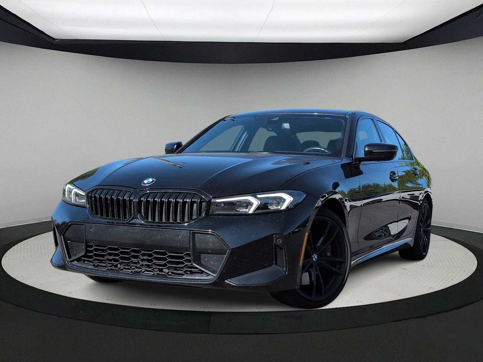 Thumbnail: 2023 BMW 3 Series - 1