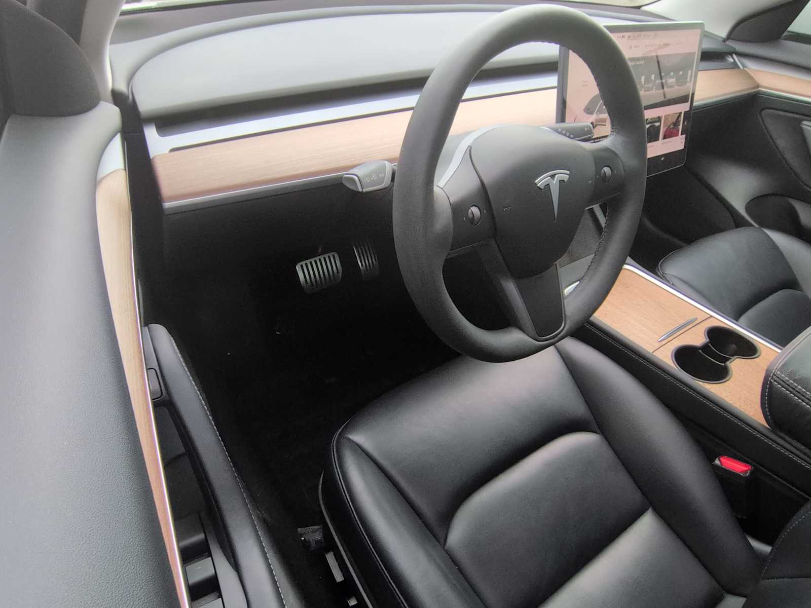 Thumbnail: 2023 Tesla Model 3 - 10