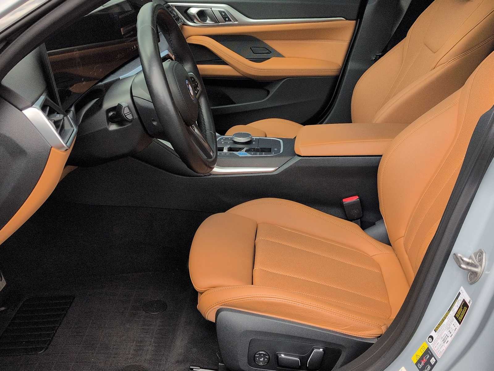 Thumbnail: 2024 BMW i4 - 17