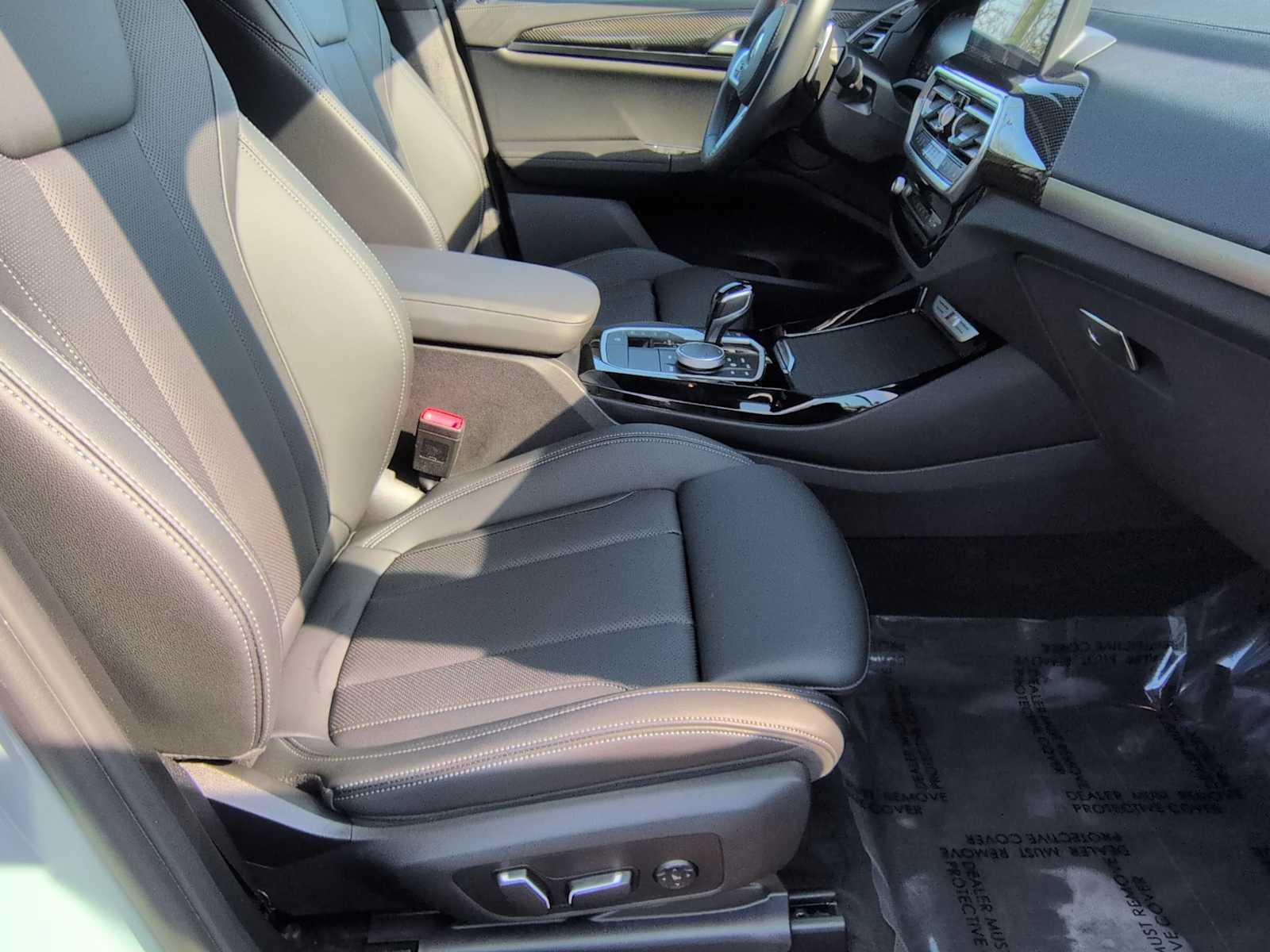 Thumbnail: 2024 BMW X3 - 24