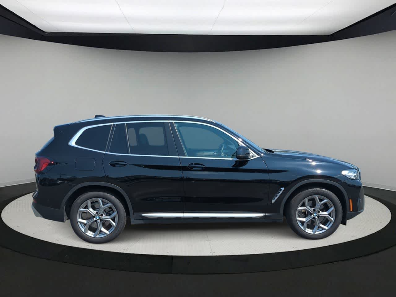 Thumbnail: 2023 BMW X3 - 9