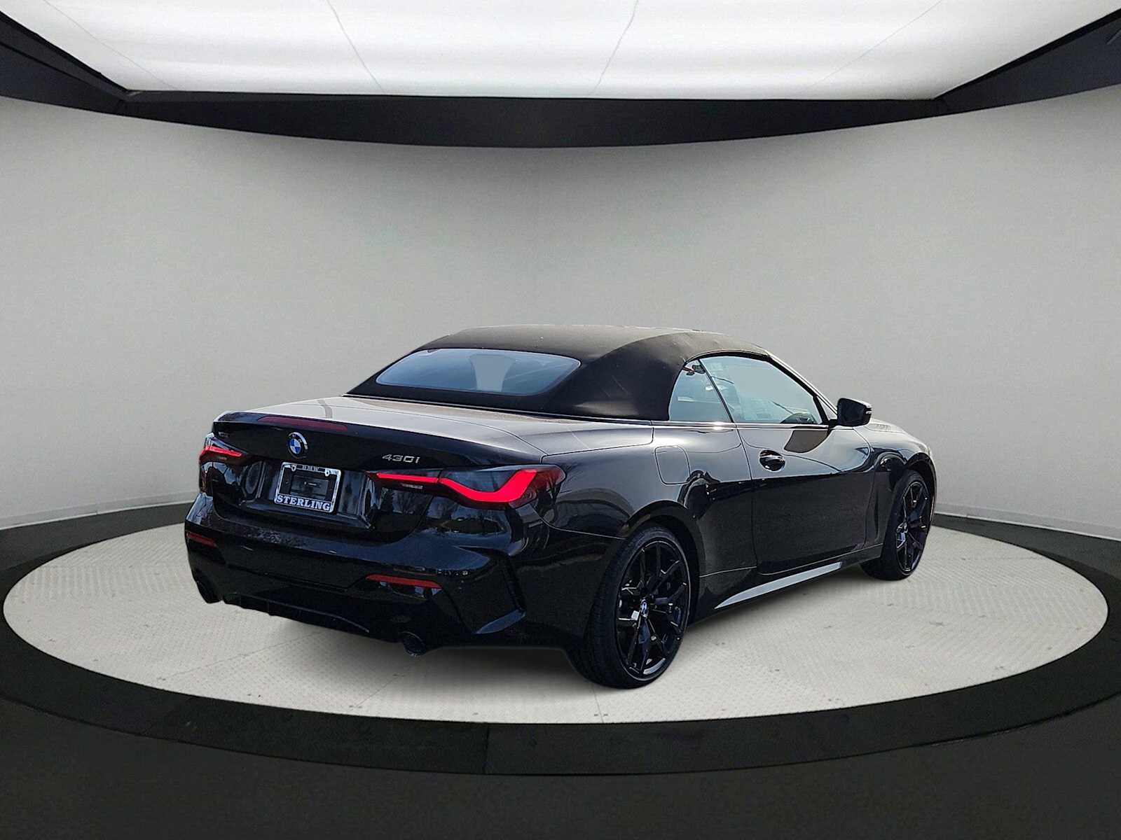 Thumbnail: 2026 BMW 4 Series - 8