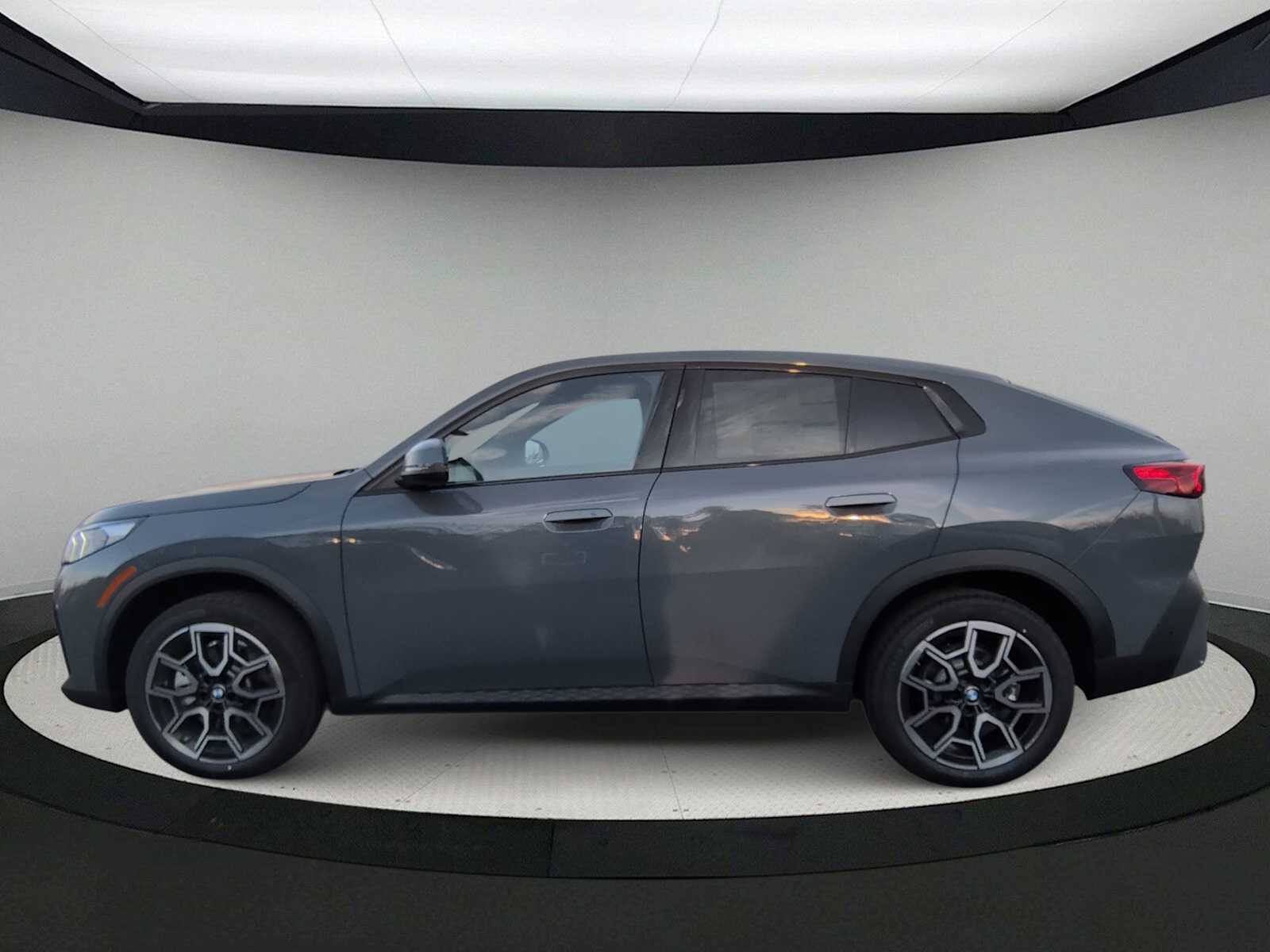 Thumbnail: 2026 BMW X2 - 5