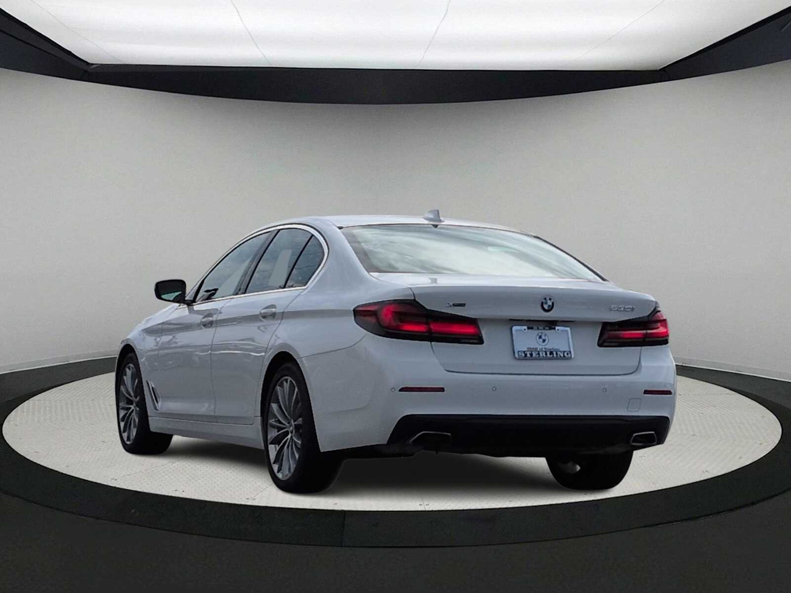 Thumbnail: 2021 BMW 5 Series - 6