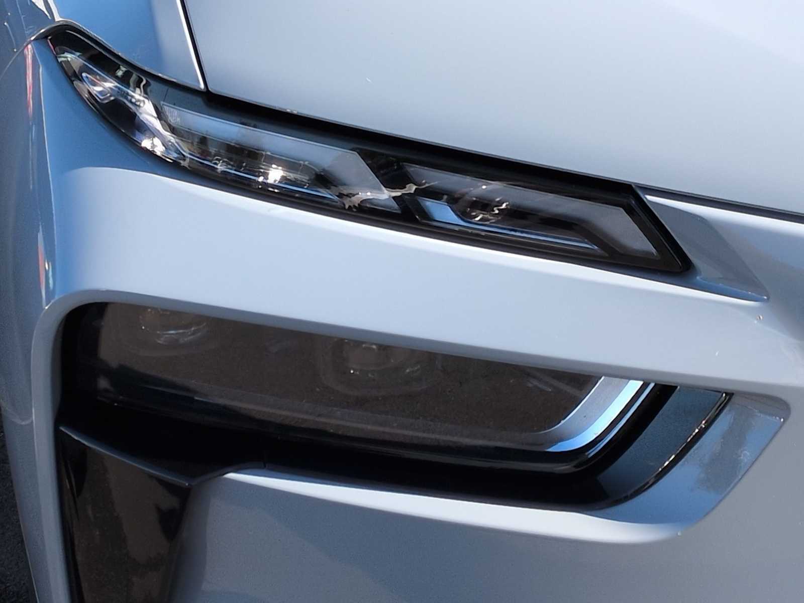 Thumbnail: 2023 BMW X7 - 11