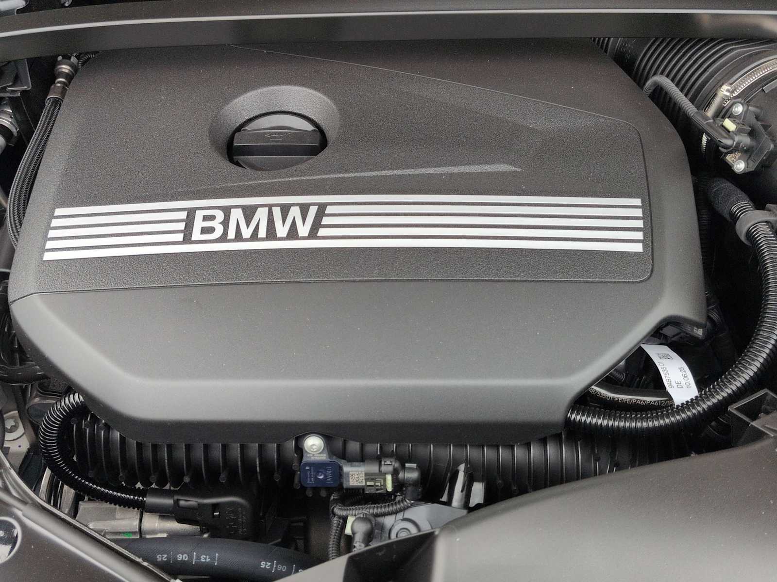 Thumbnail: 2026 BMW X1 - 15