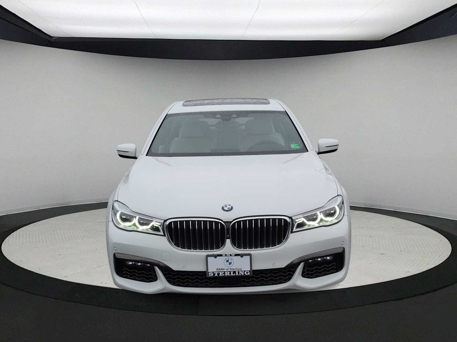 Thumbnail: 2016 BMW 7 Series - 3