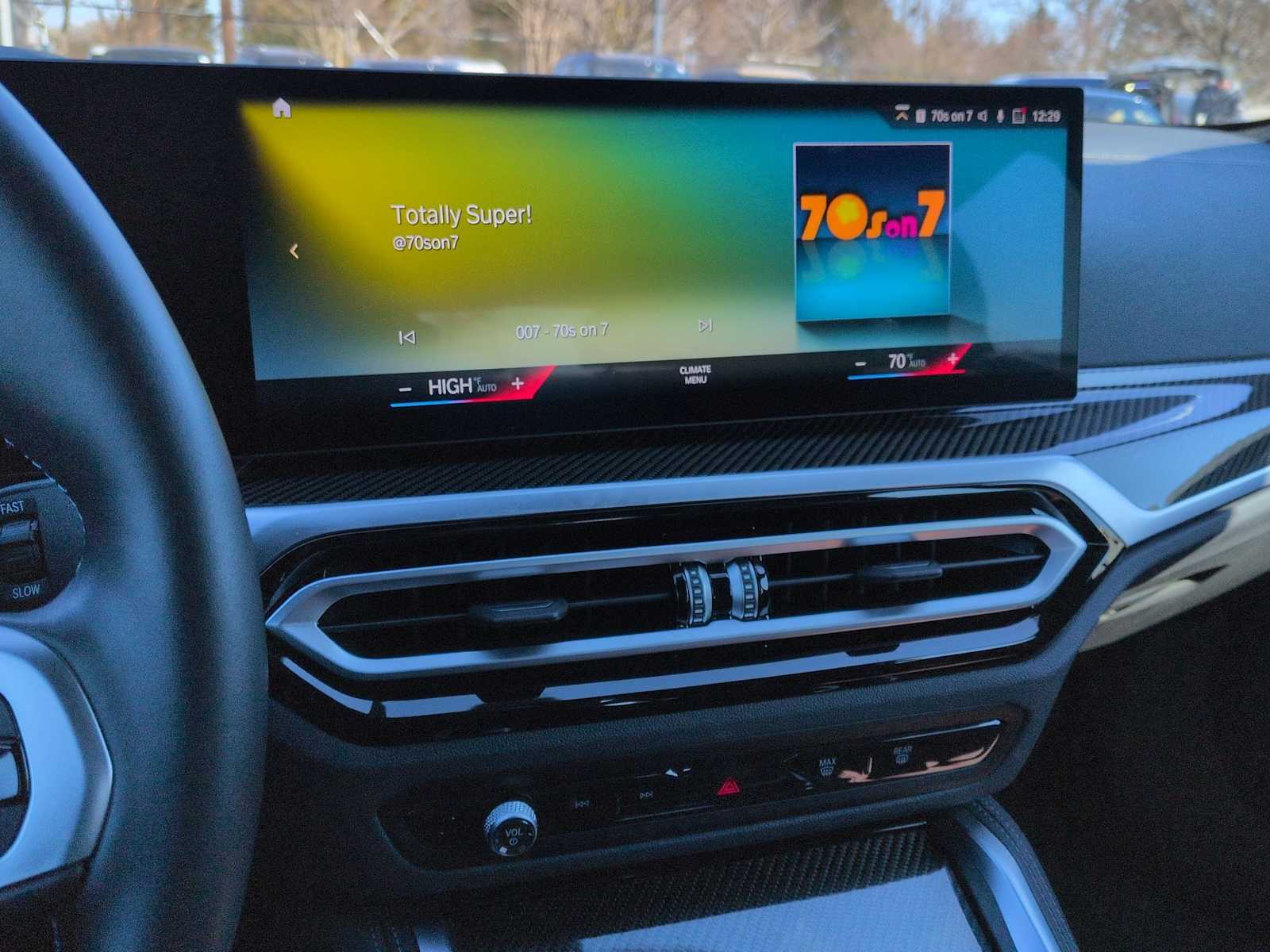 Thumbnail: 2023 BMW i4 - 30