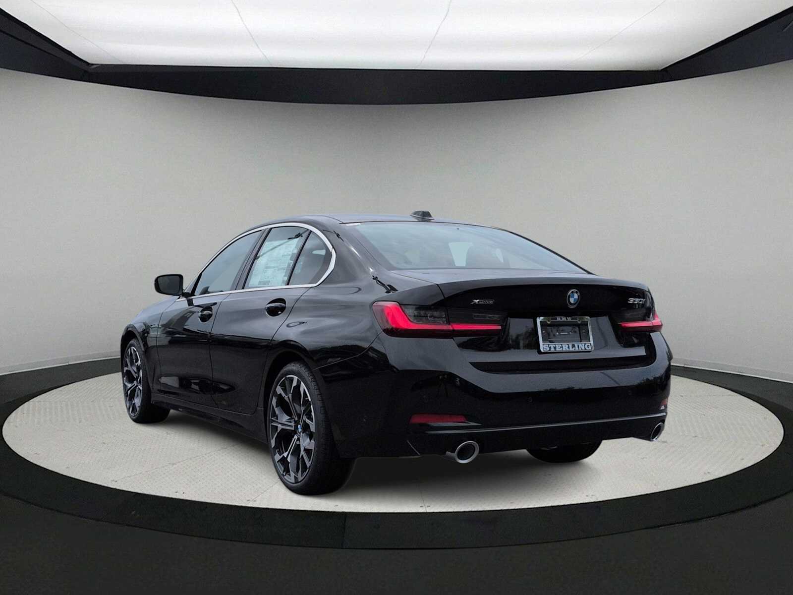 Thumbnail: 2026 BMW 3 Series - 6